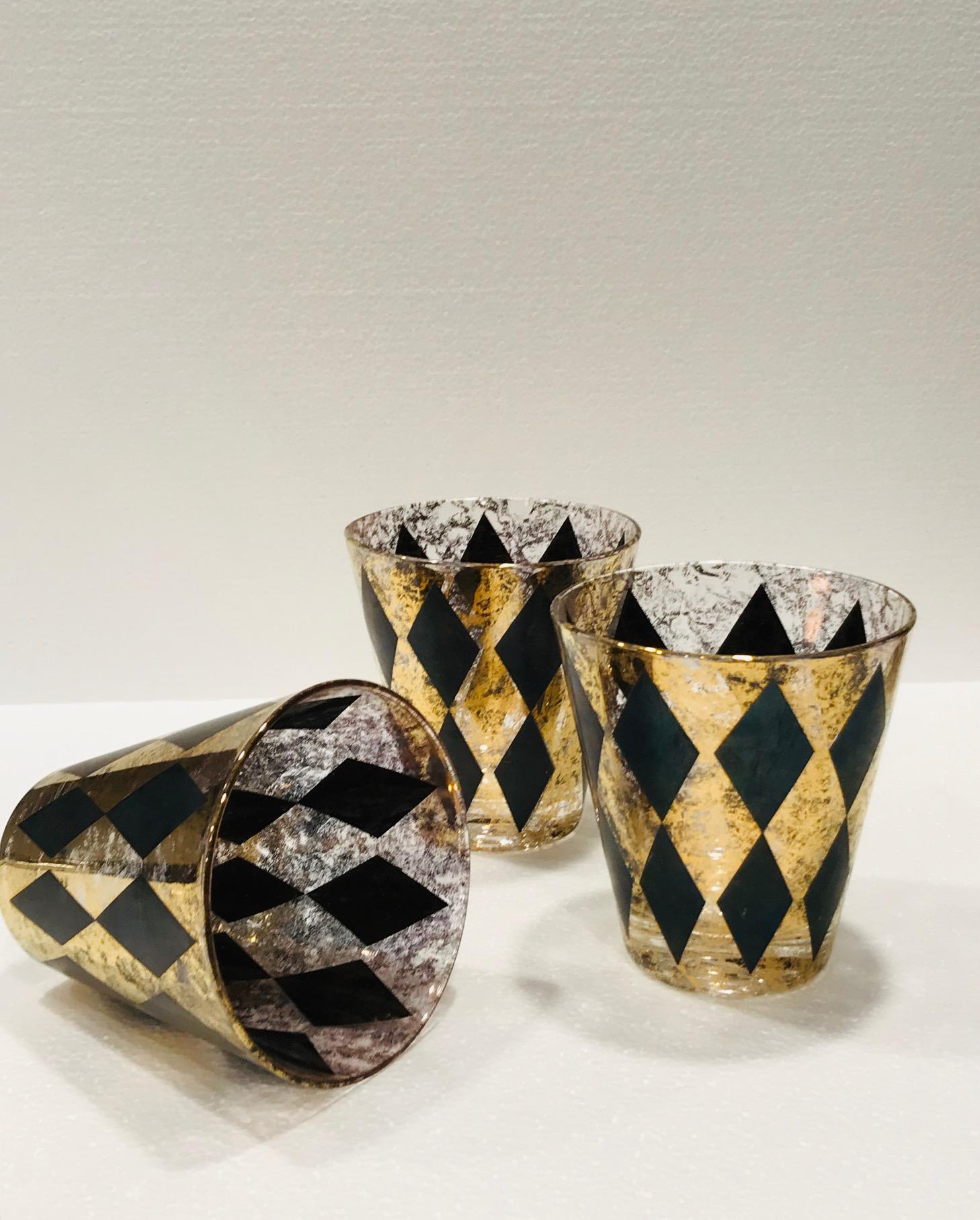 Set of Seven Hollywood Regency Barware Rock Glasses in Gold and Black, 1960s 2