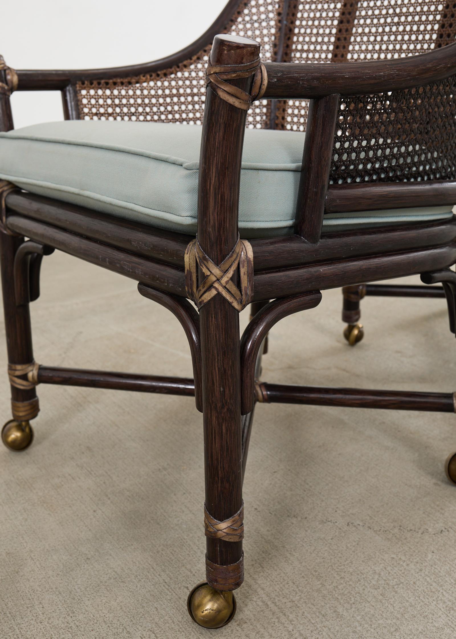 Satz von sieben McGuire Rattan Cane Beldens Esszimmerstühlen im Angebot 3