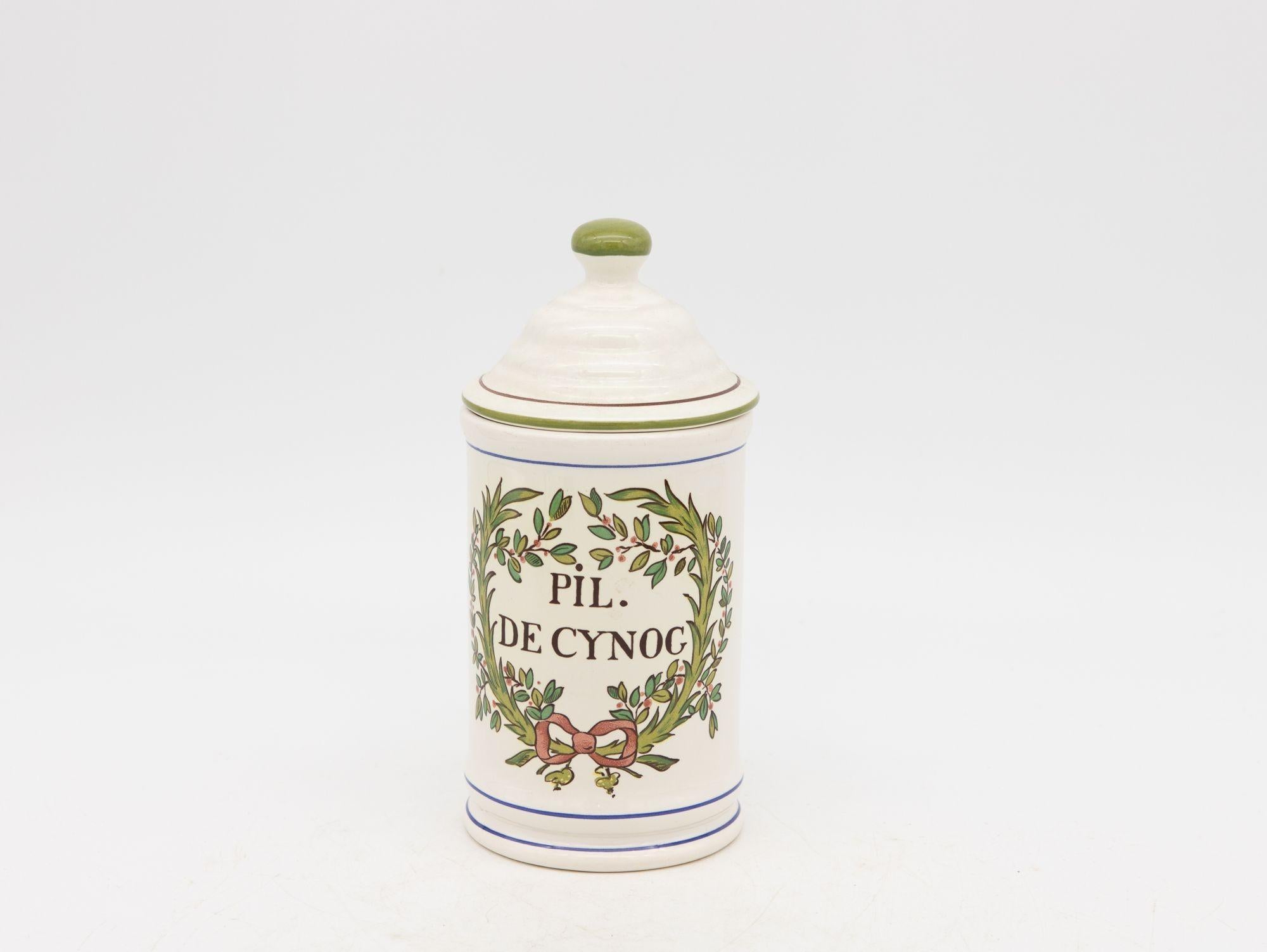 Set of Seven Mid-20th Century French Provence Apothecary Jars In Good Condition For Sale In South Salem, NY