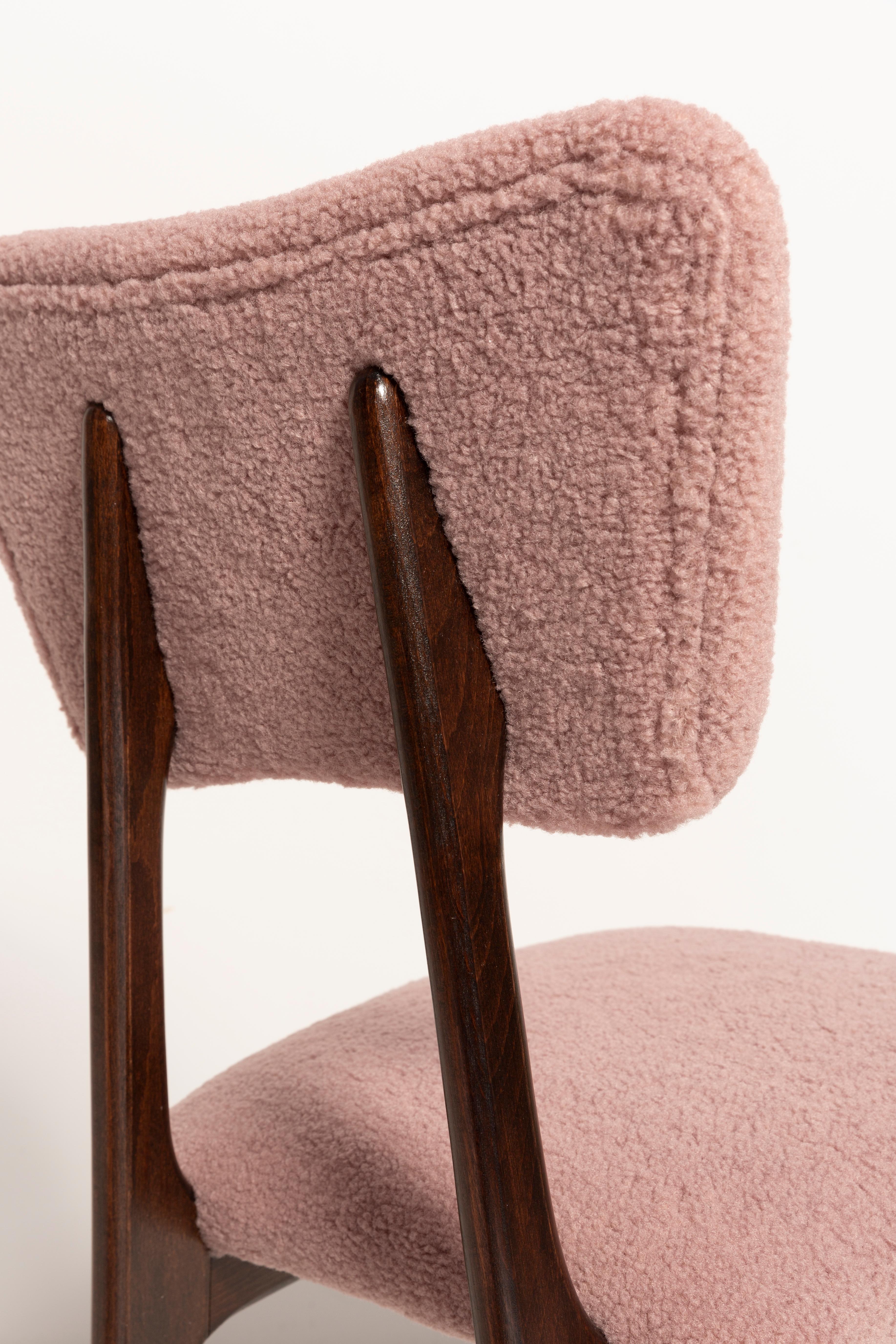 Set di sette sedie da pranzo a farfalla della metà del secolo scorso, Boucle rosa, Europa, anni '60 in vendita 3