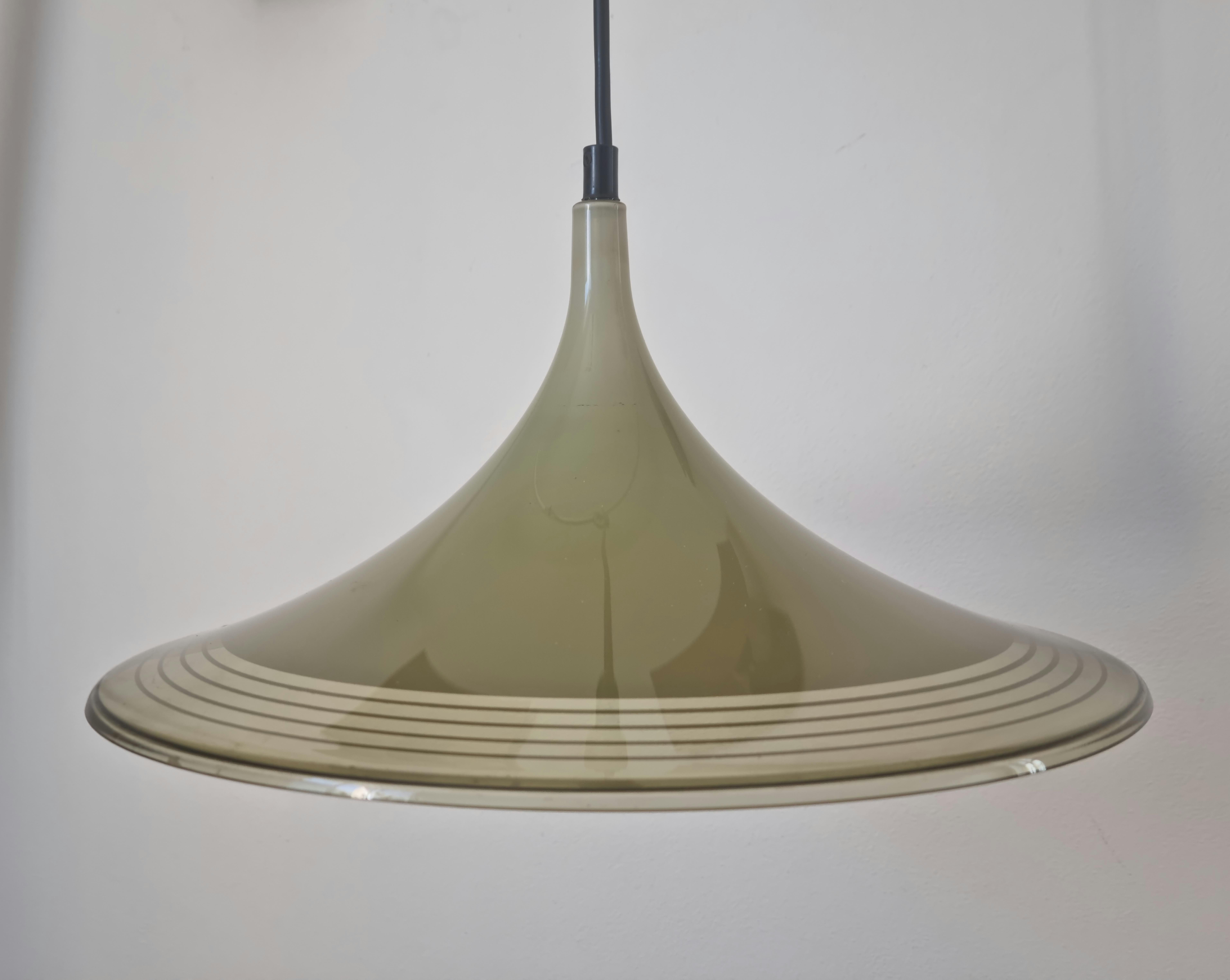 Set of Seven Midcentury Semi Lamp Style Pendants Meblo, Harvey Guzzini, 1970s In Good Condition For Sale In Praha, CZ