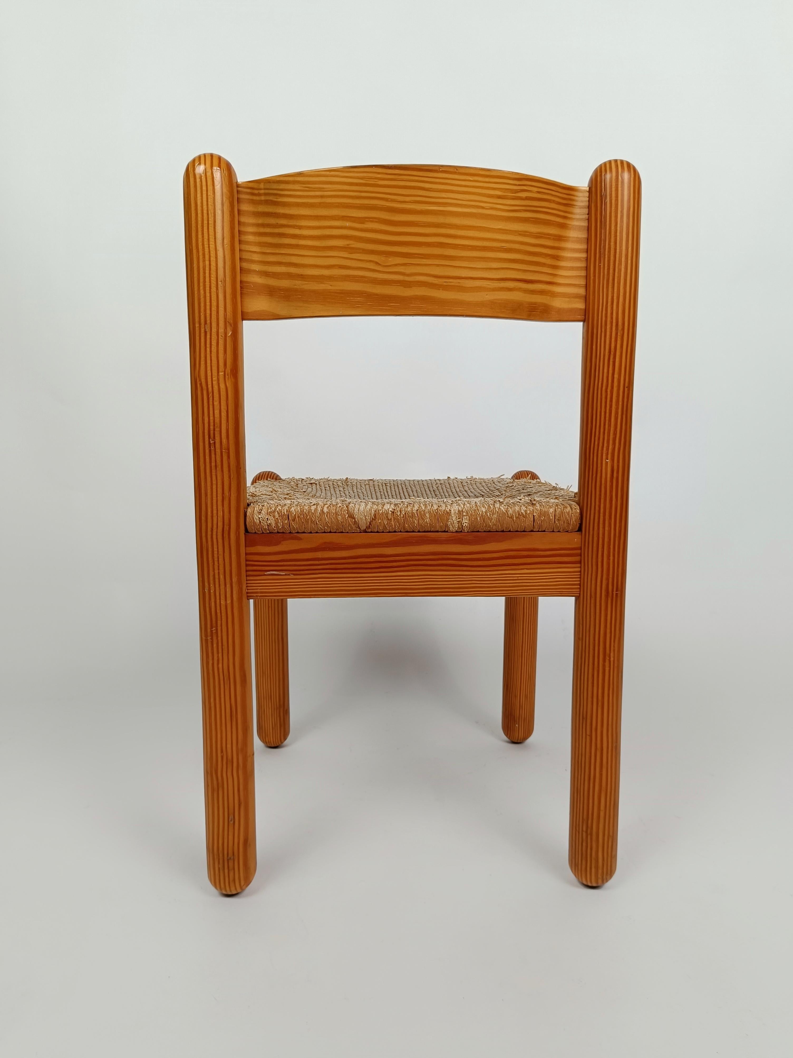 Set of Seven Oak and Rush Chairs in the Style of Charlotte Perriand, 1960s For Sale 8