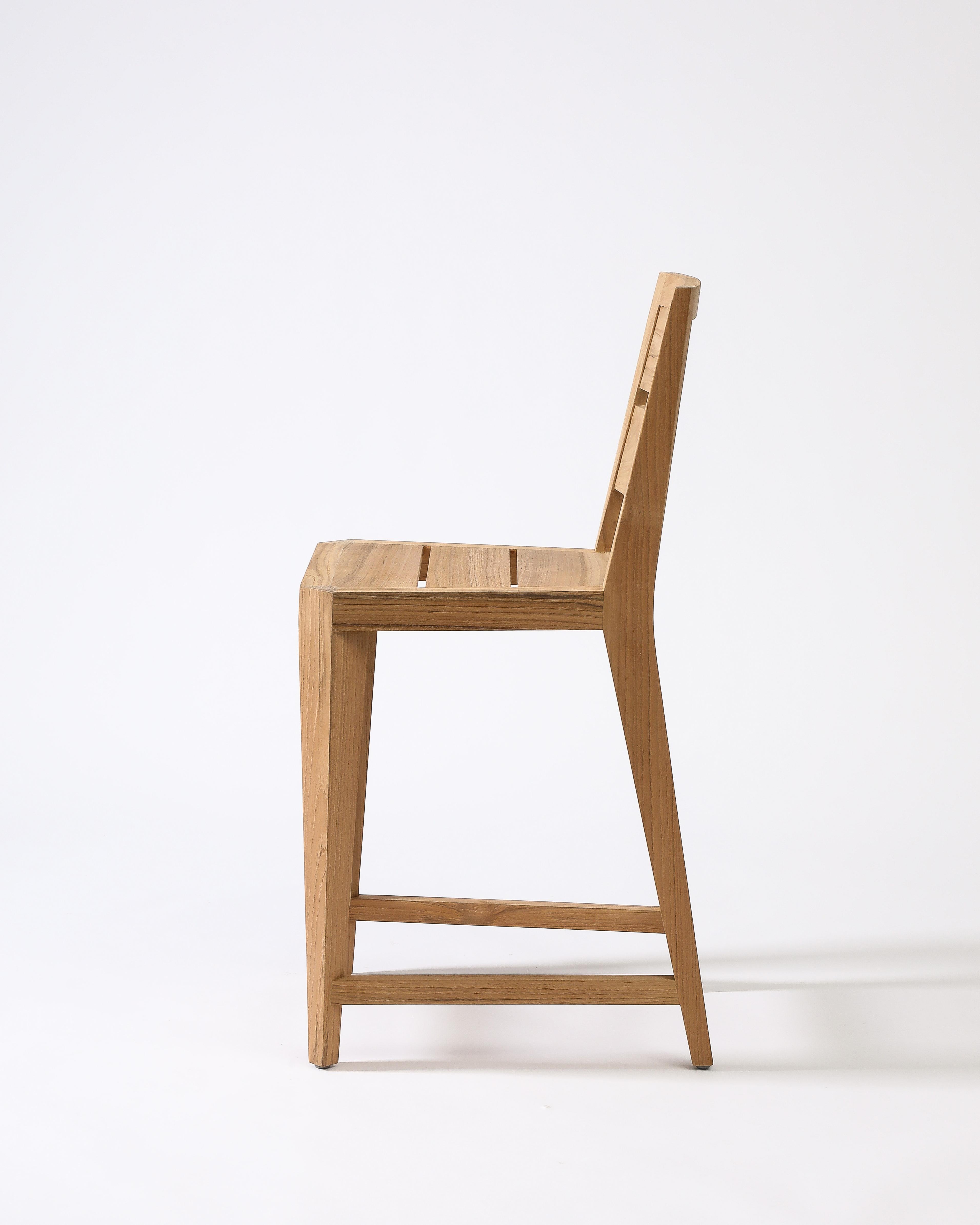 Set di sette sgabelli da bar per esterni in teak di Sutherland, Stati Uniti in vendita 5