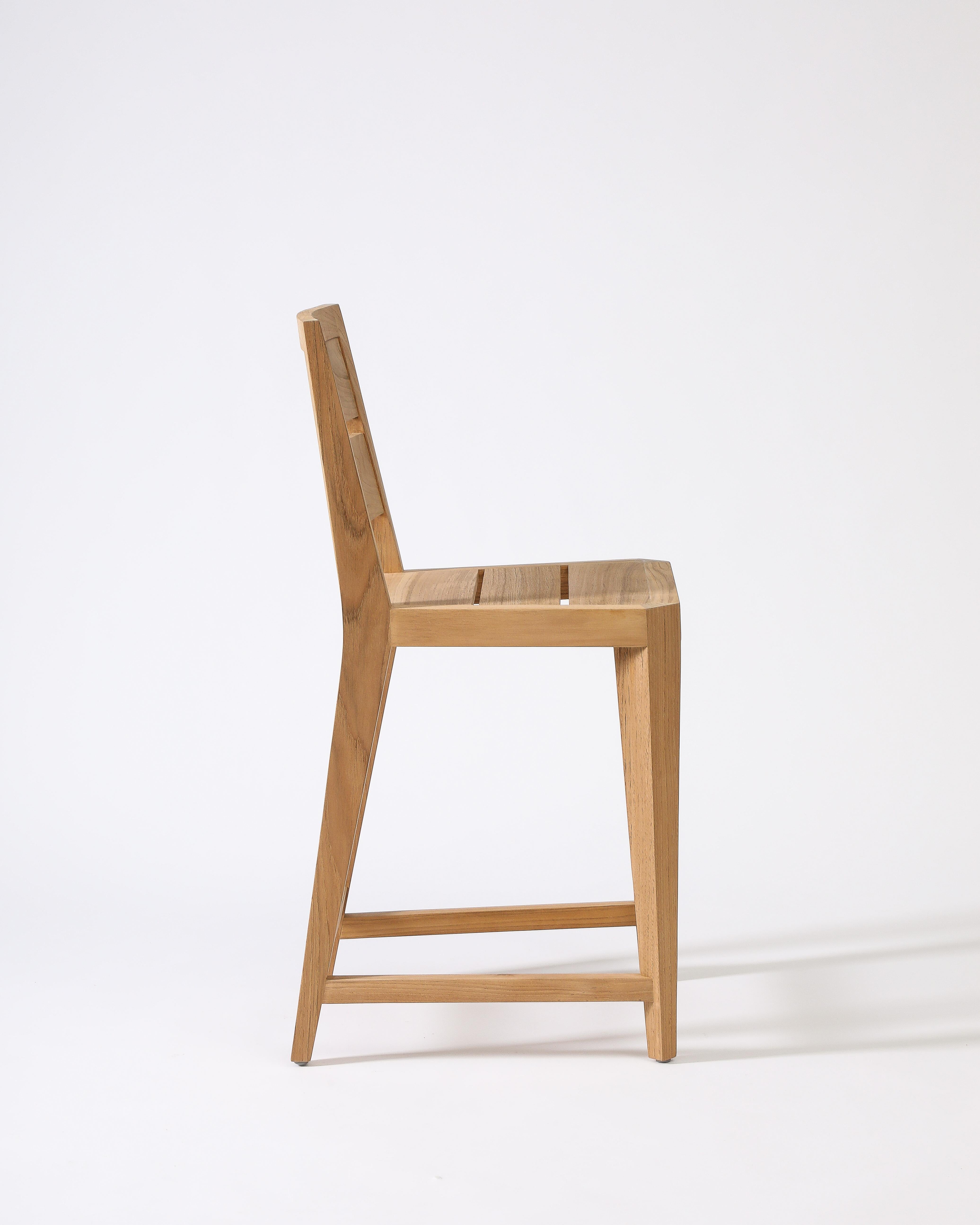 Set di sette sgabelli da bar per esterni in teak di Sutherland, Stati Uniti in vendita 9