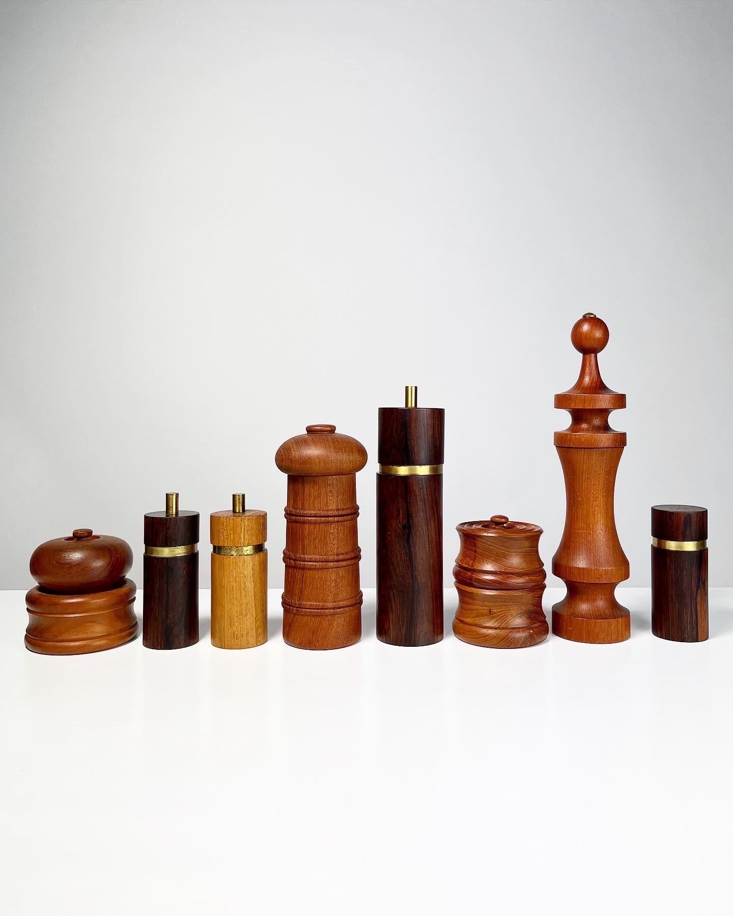 Mid-Century Modern Set of Seven Pepper Mills & Salt Shaker Rosewood Teak Quistgaard Lonborg SAAP
