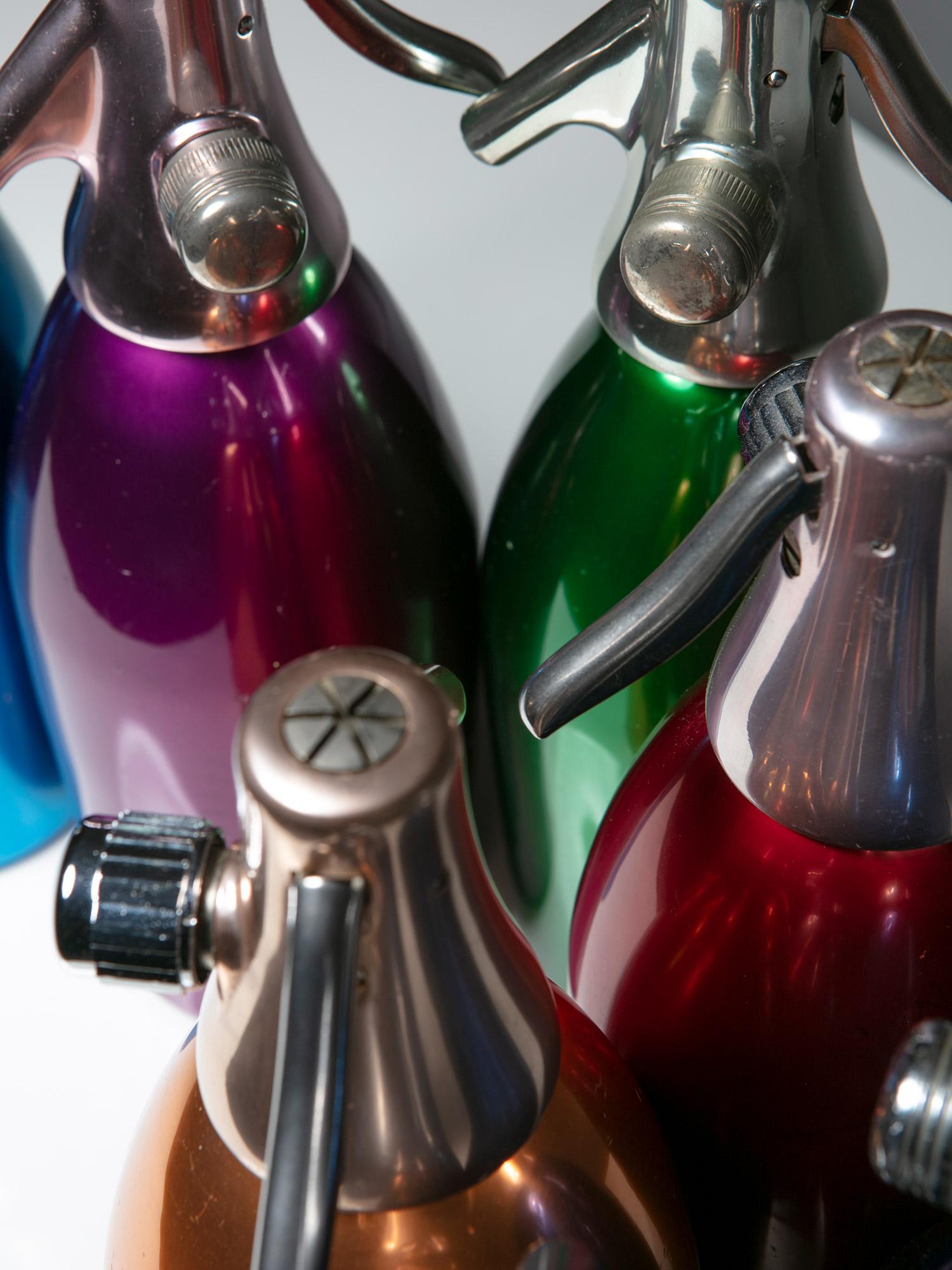 Aluminum Set of Seven Soda Siphons by Sergio Asti for Saccab, Italy, 1950s For Sale
