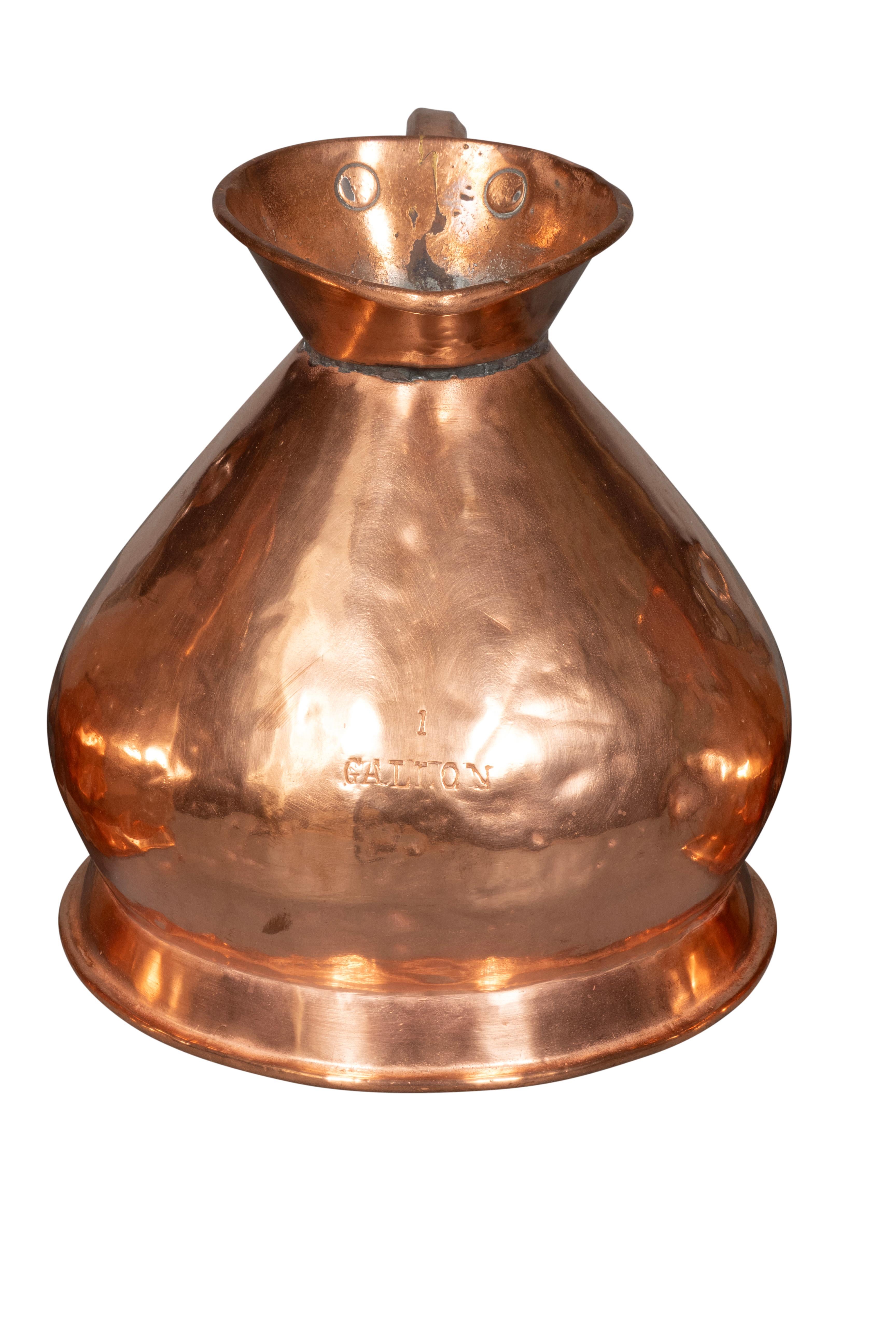 Set Of Seven Victorian Copper Haystack Measures In Good Condition For Sale In Essex, MA