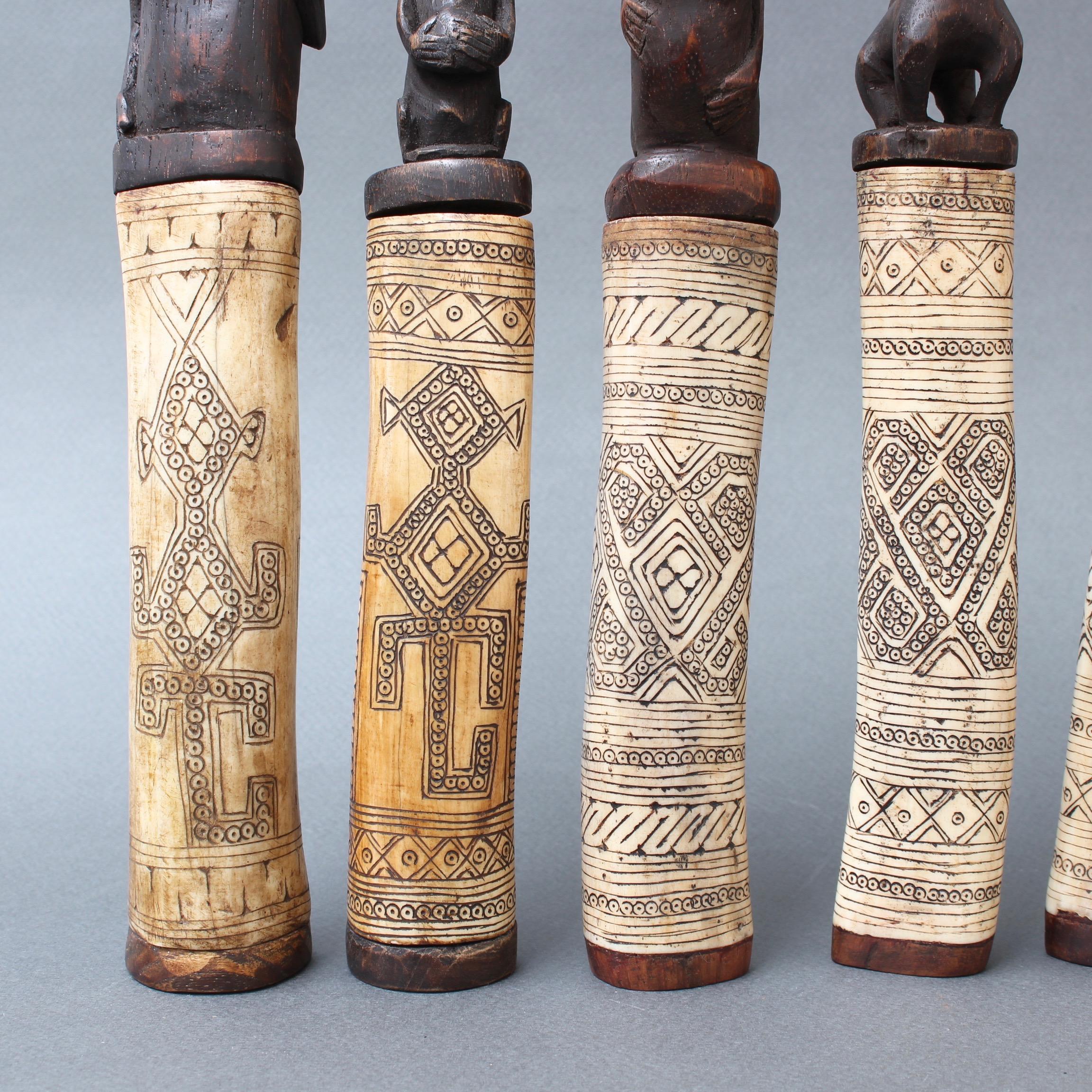 Set of Seven Wood and Bone Lime Powder Holders for Betel Nut from W. Timor In Good Condition In London, GB