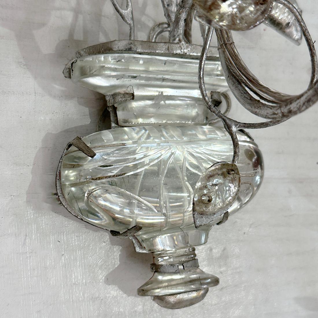 Metà XX secolo Set di applique in foglia d'argento con foglie di vetro modellato, vendute a coppia in vendita