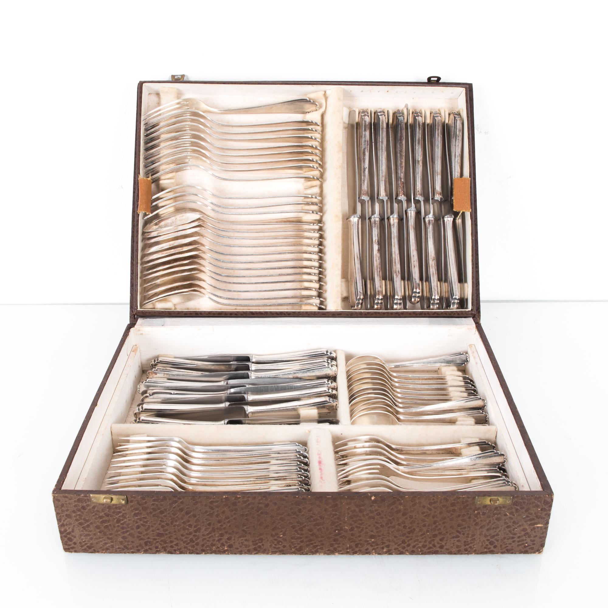 silver plated cutlery set in box