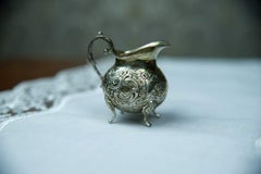 Ensemble de récipients en argent de la première moitié du XXe siècle