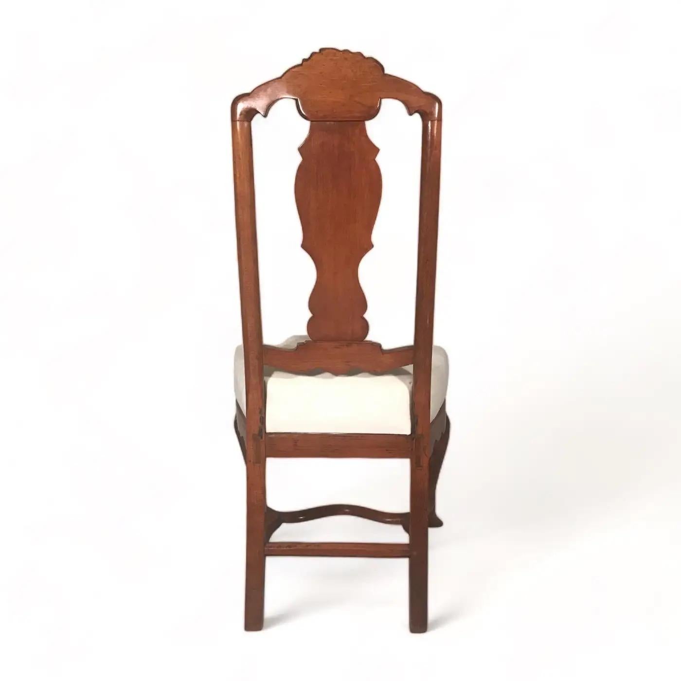 Baroque Ensemble de six chaises baroques du XVIIIe siècle, Allemagne 1750 en vente
