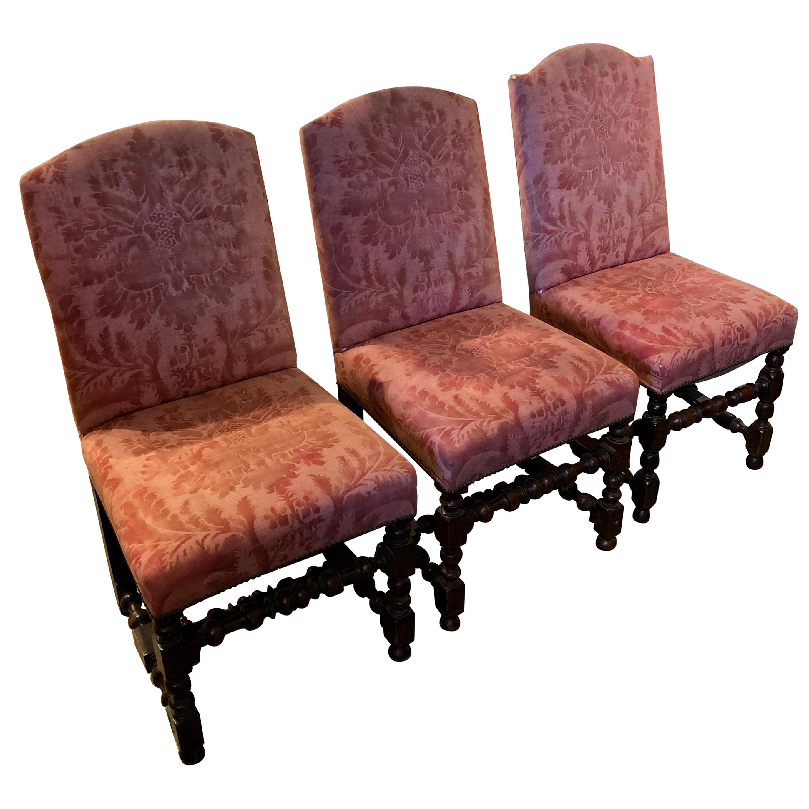 Set of Six 18th Century French Walnut Upholstered Dining Chair For Sale