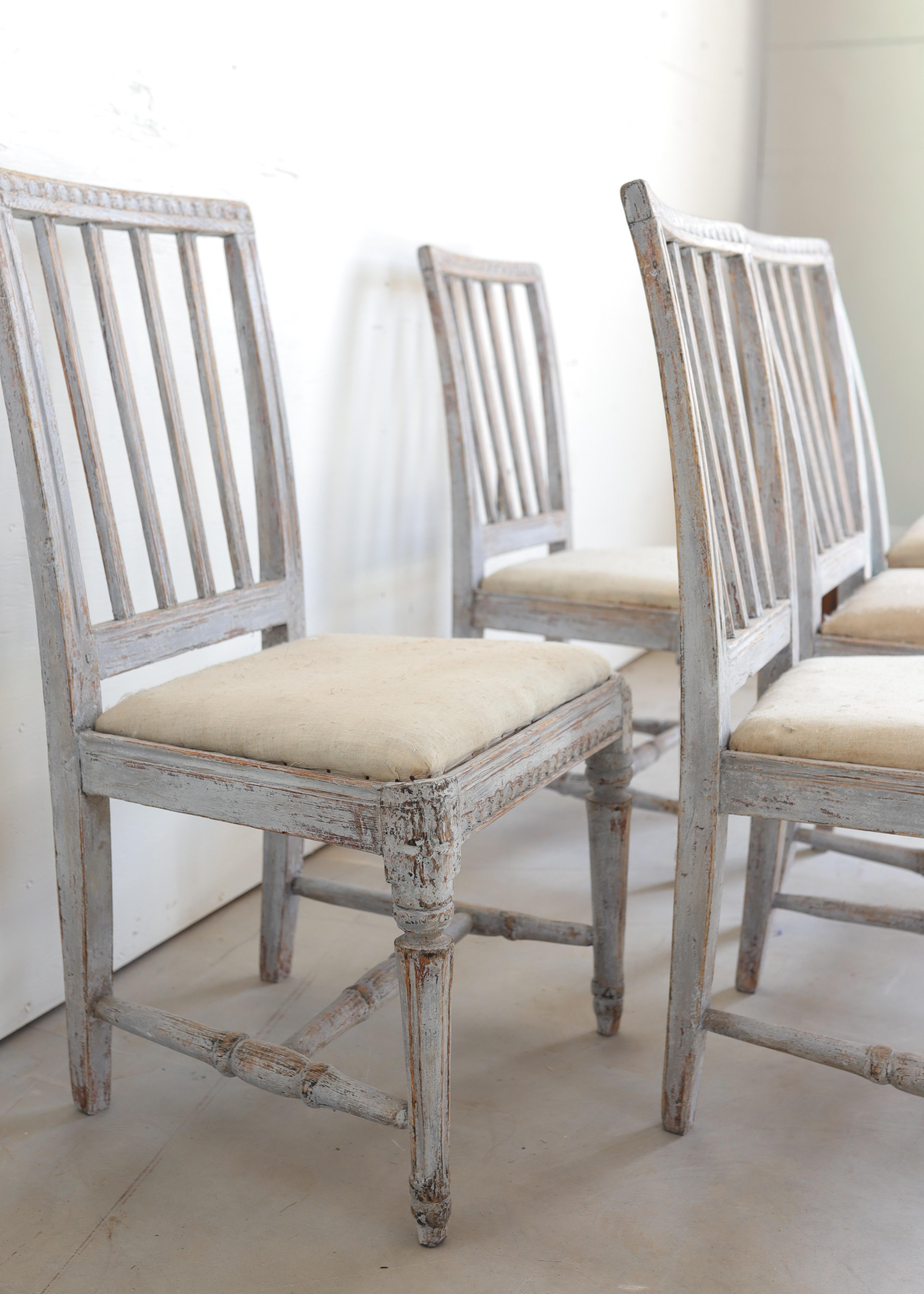 Svedese Set di sei sedie gustaviane svedesi del 18° secolo in vendita