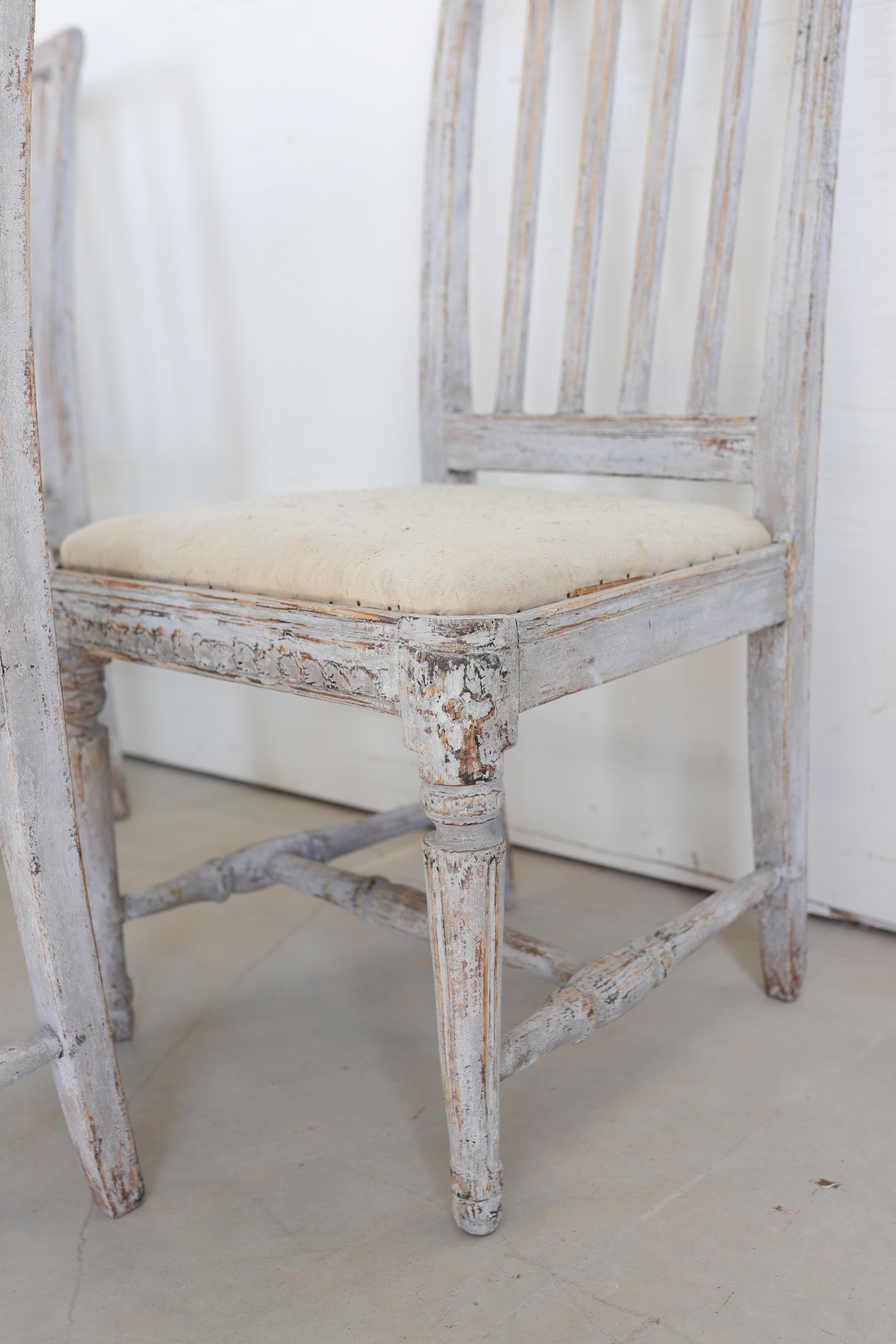 Set di sei sedie gustaviane svedesi del 18° secolo In condizioni buone in vendita a Atlanta, GA