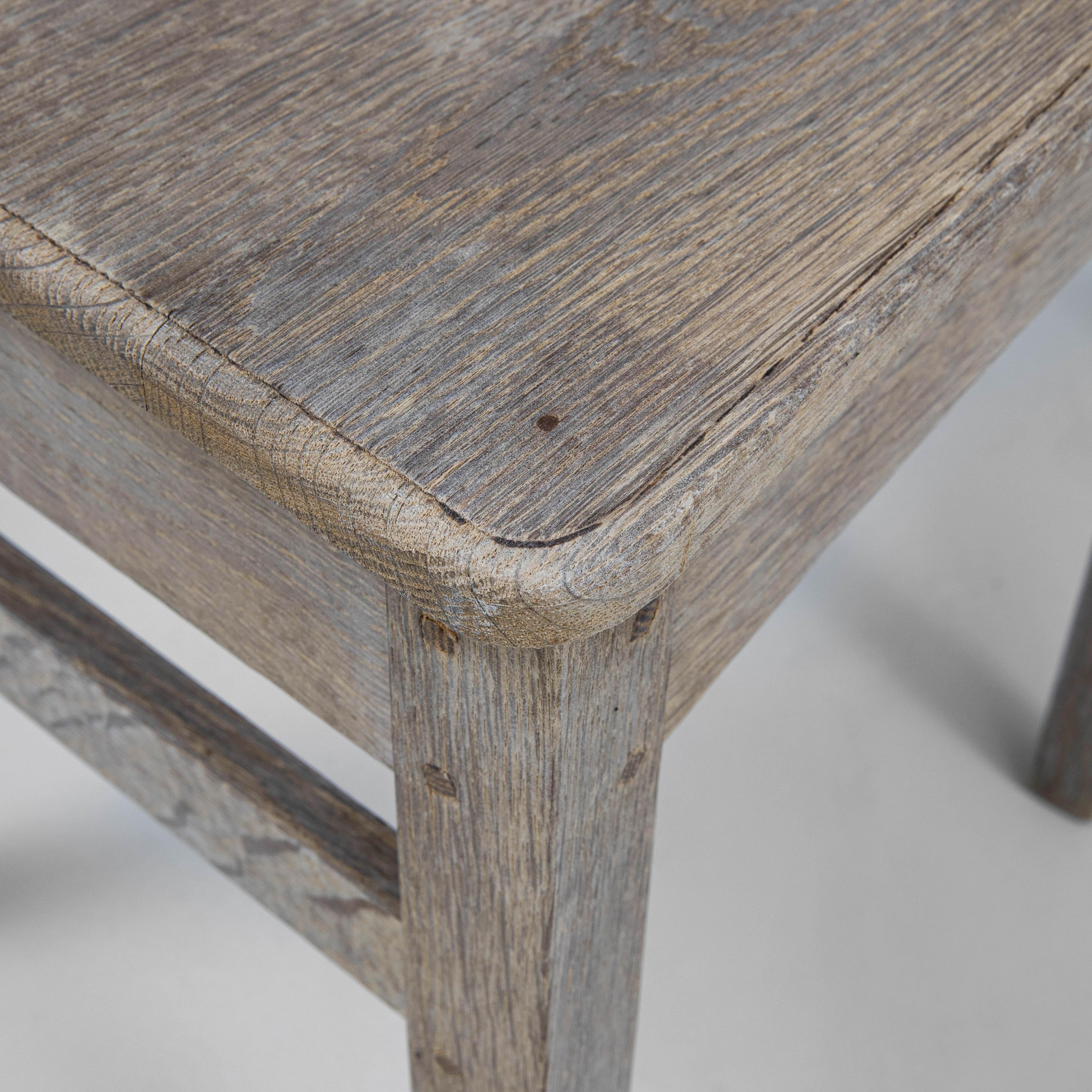 Set di sei sedie da pranzo francesi del 1900 in Oak in vendita 4