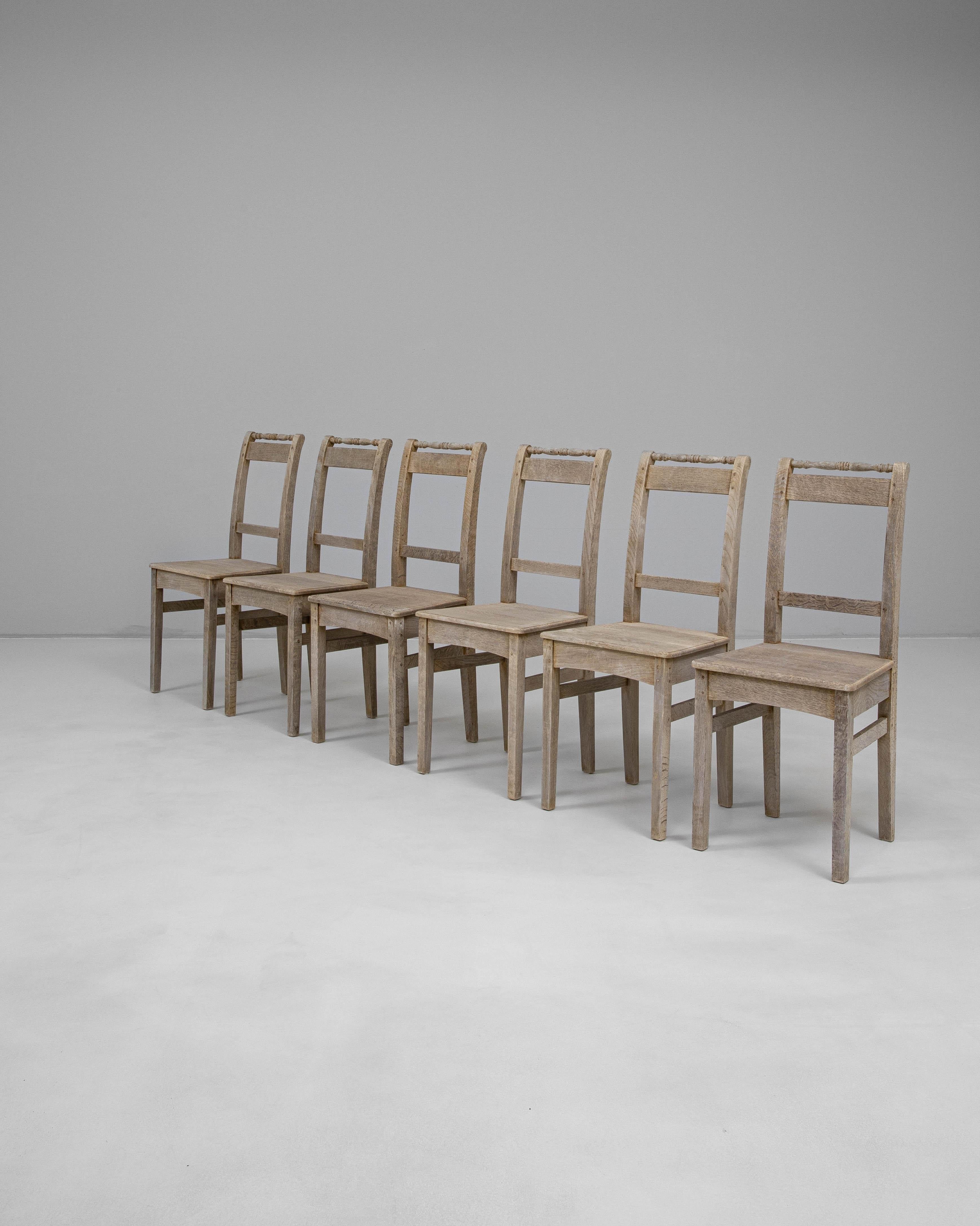 Set di sei sedie da pranzo francesi del 1900 in Oak in vendita 7