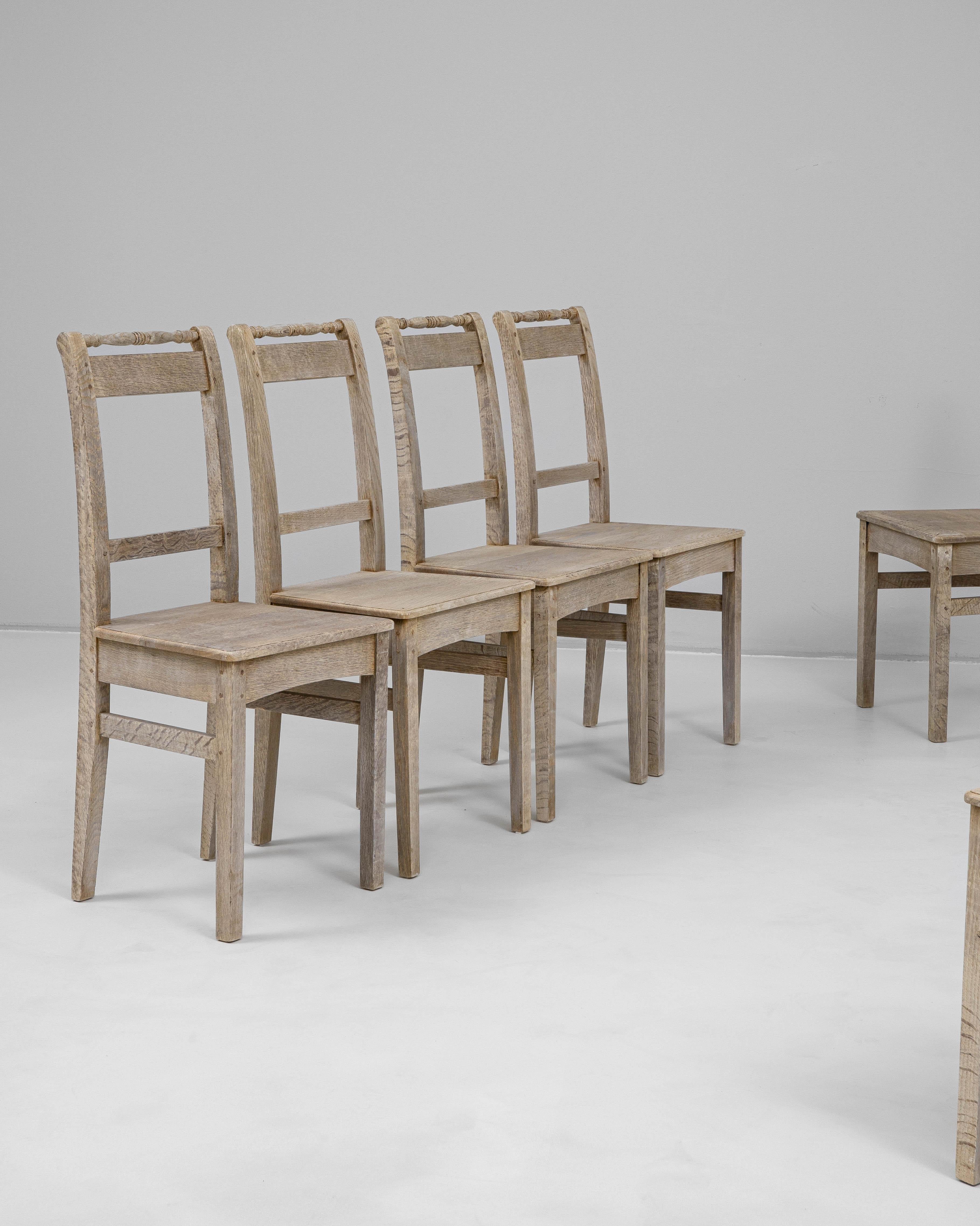 Set di sei sedie da pranzo francesi del 1900 in Oak In condizioni buone in vendita a High Point, NC
