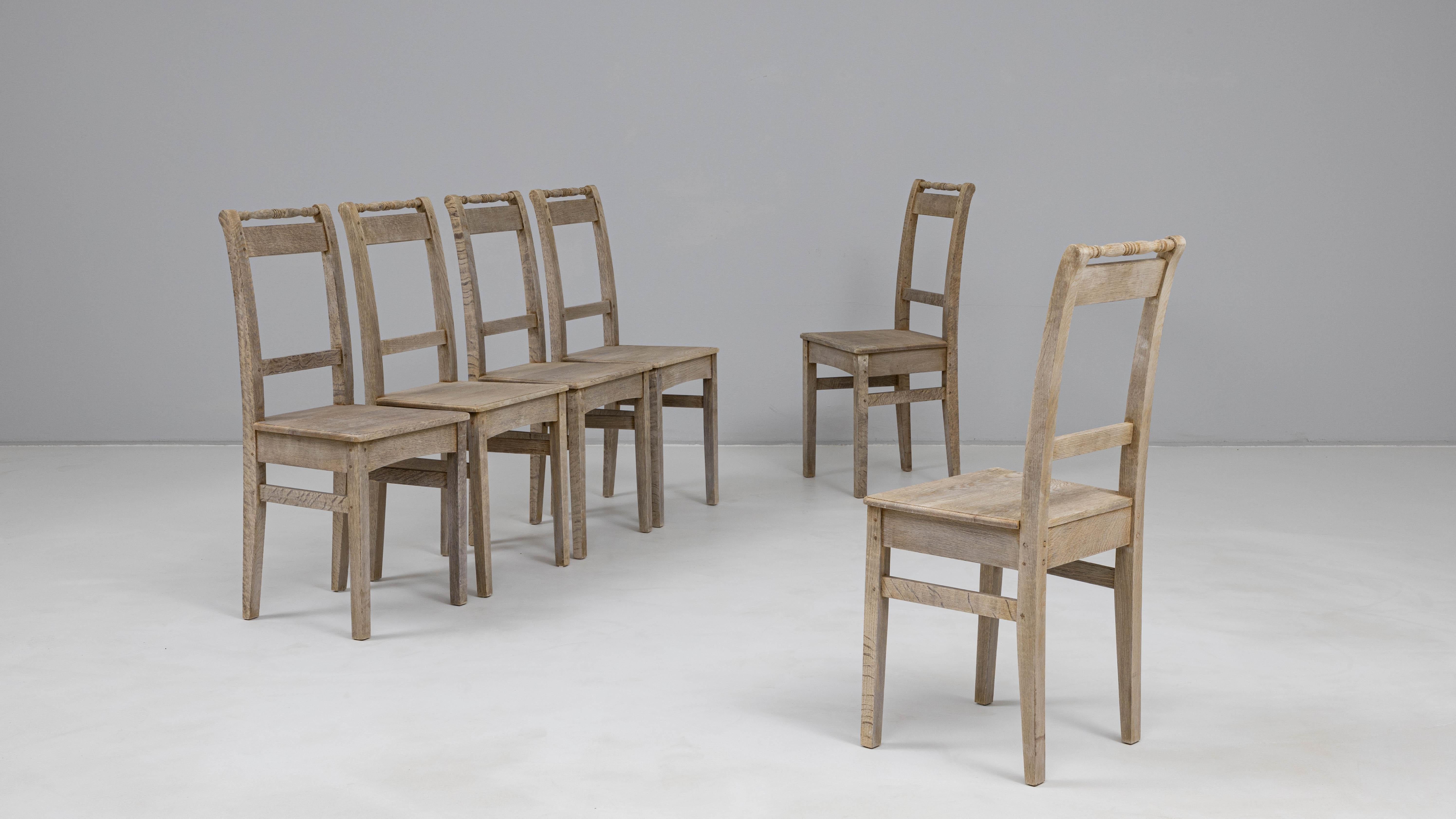Quercia Set di sei sedie da pranzo francesi del 1900 in Oak in vendita