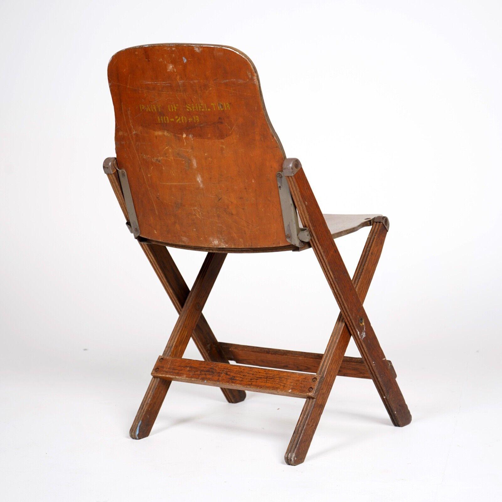 Set of Six 1940s US Army Issued Wooden Folding Chairs 2