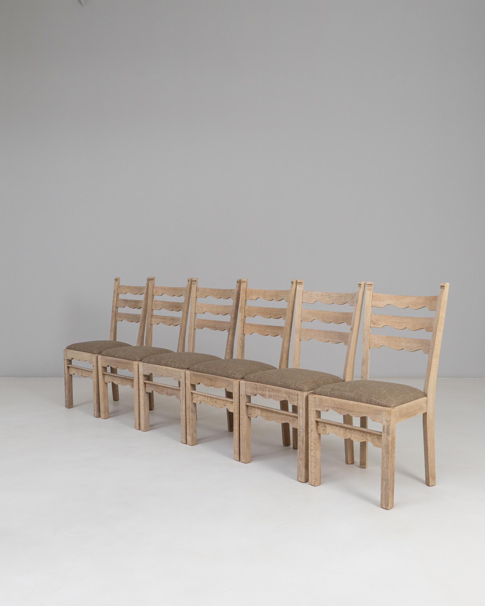 Set Of Six 1950s French Oak Dining Chairs With Upholstered Seats in vendita 5