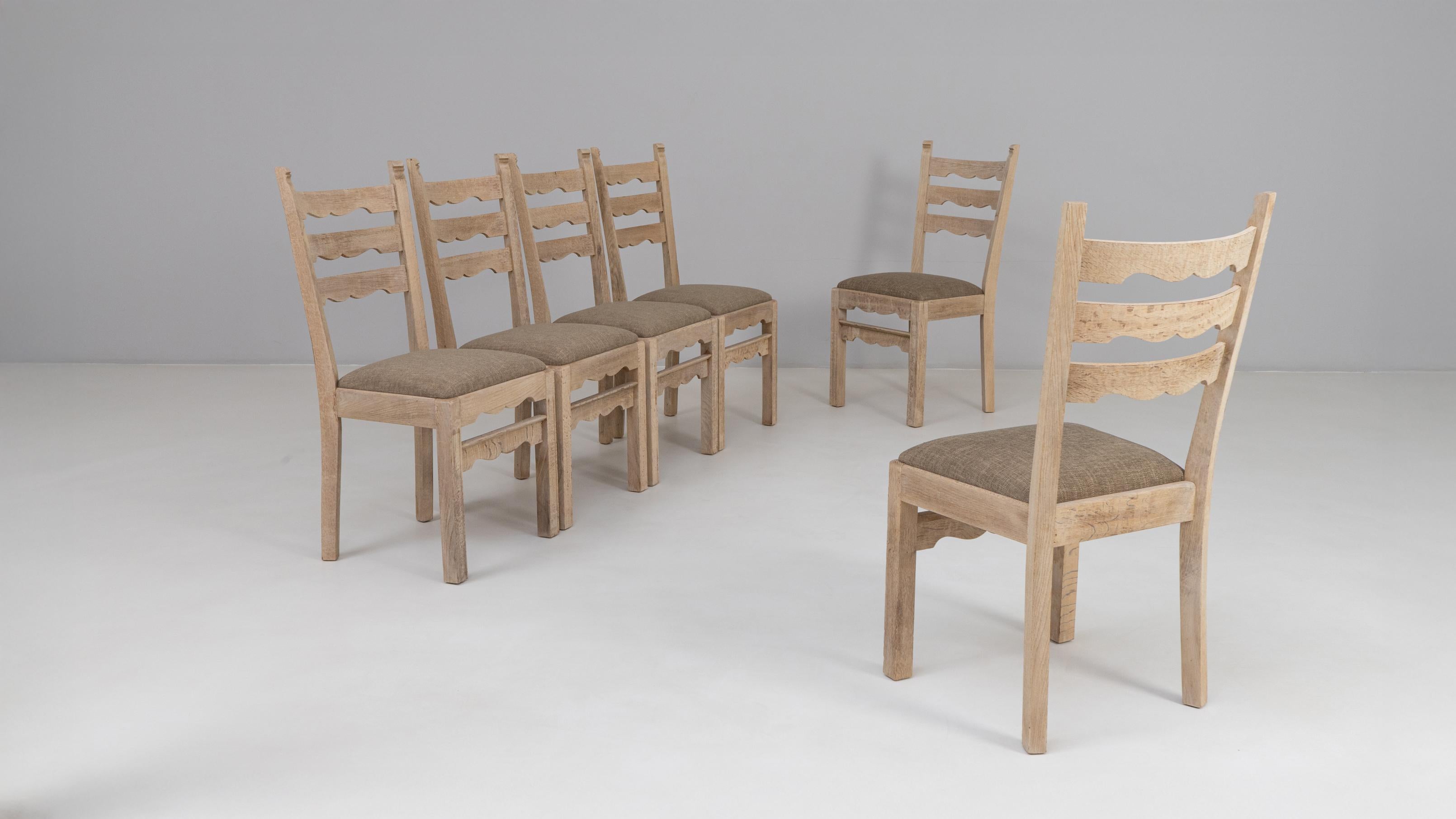 XX secolo Set Of Six 1950s French Oak Dining Chairs With Upholstered Seats in vendita