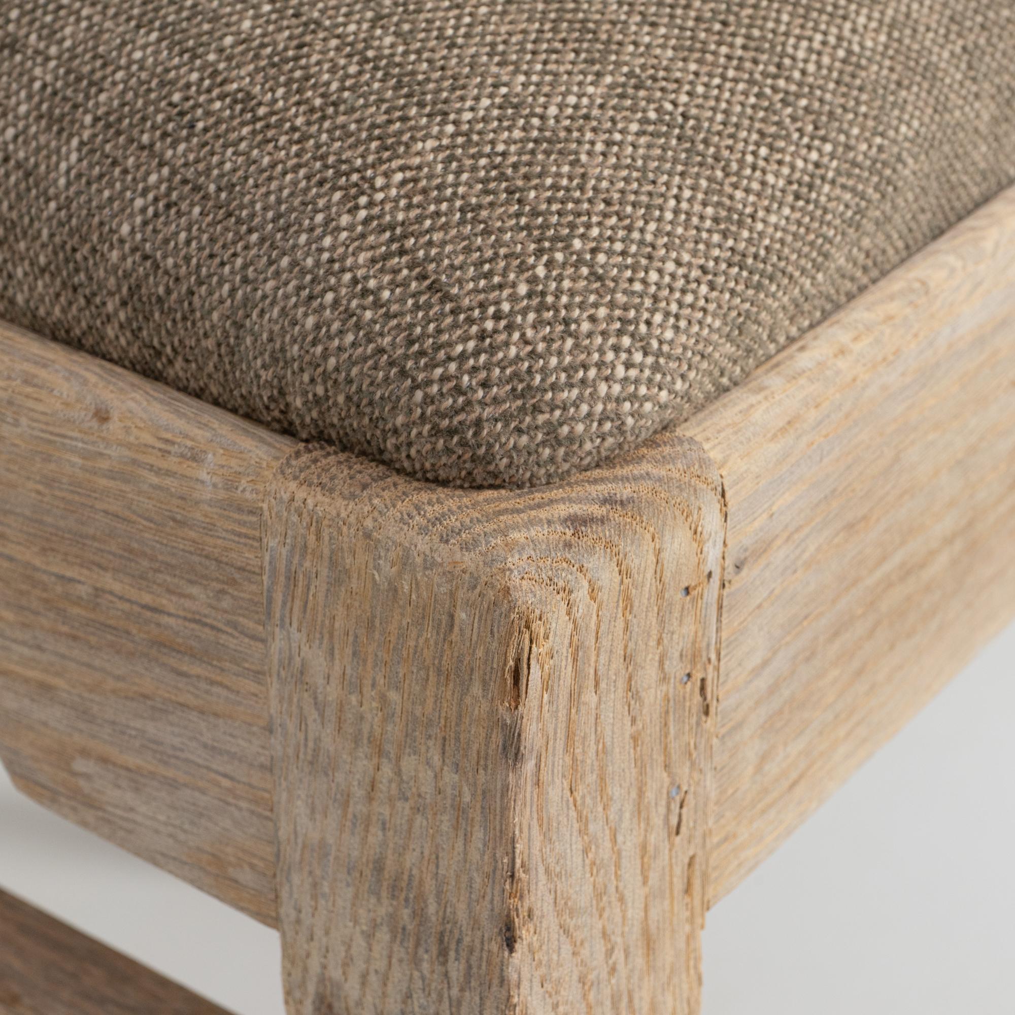 Set Of Six 1950s French Oak Dining Chairs With Upholstered Seats in vendita 3