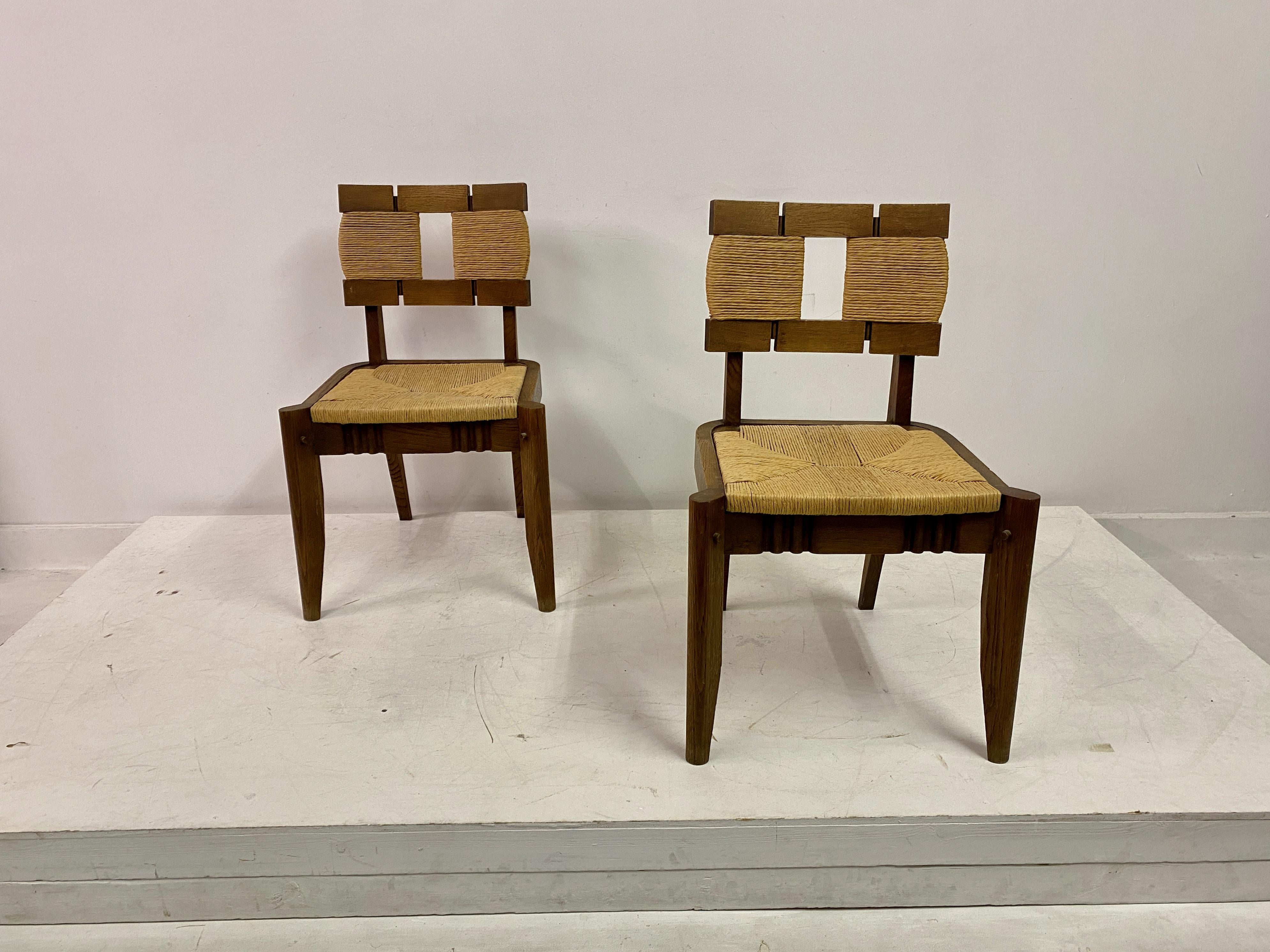 Set of Six 1950s Oak and Rush Dining Chairs  For Sale 7