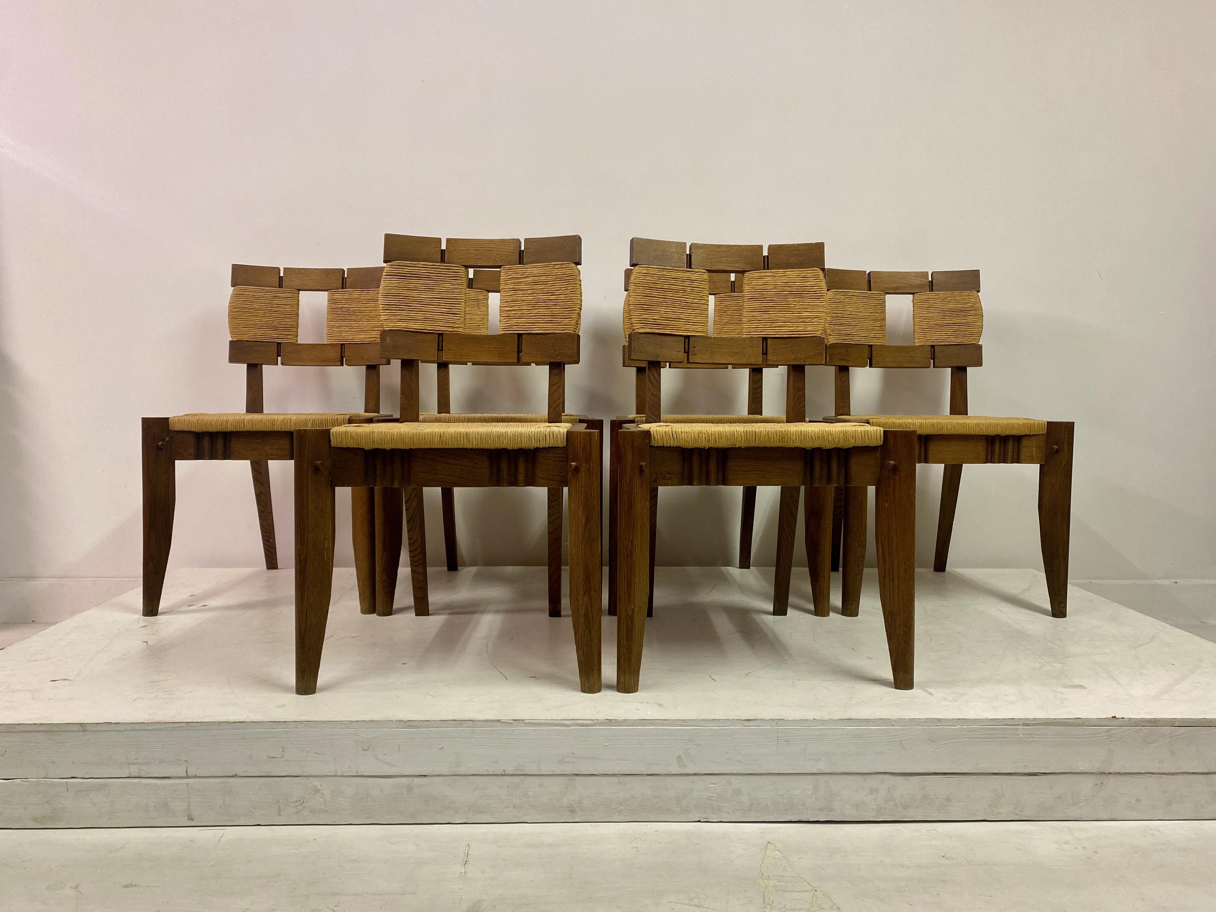 Brutalist Set of Six 1950s Oak and Rush Dining Chairs  For Sale