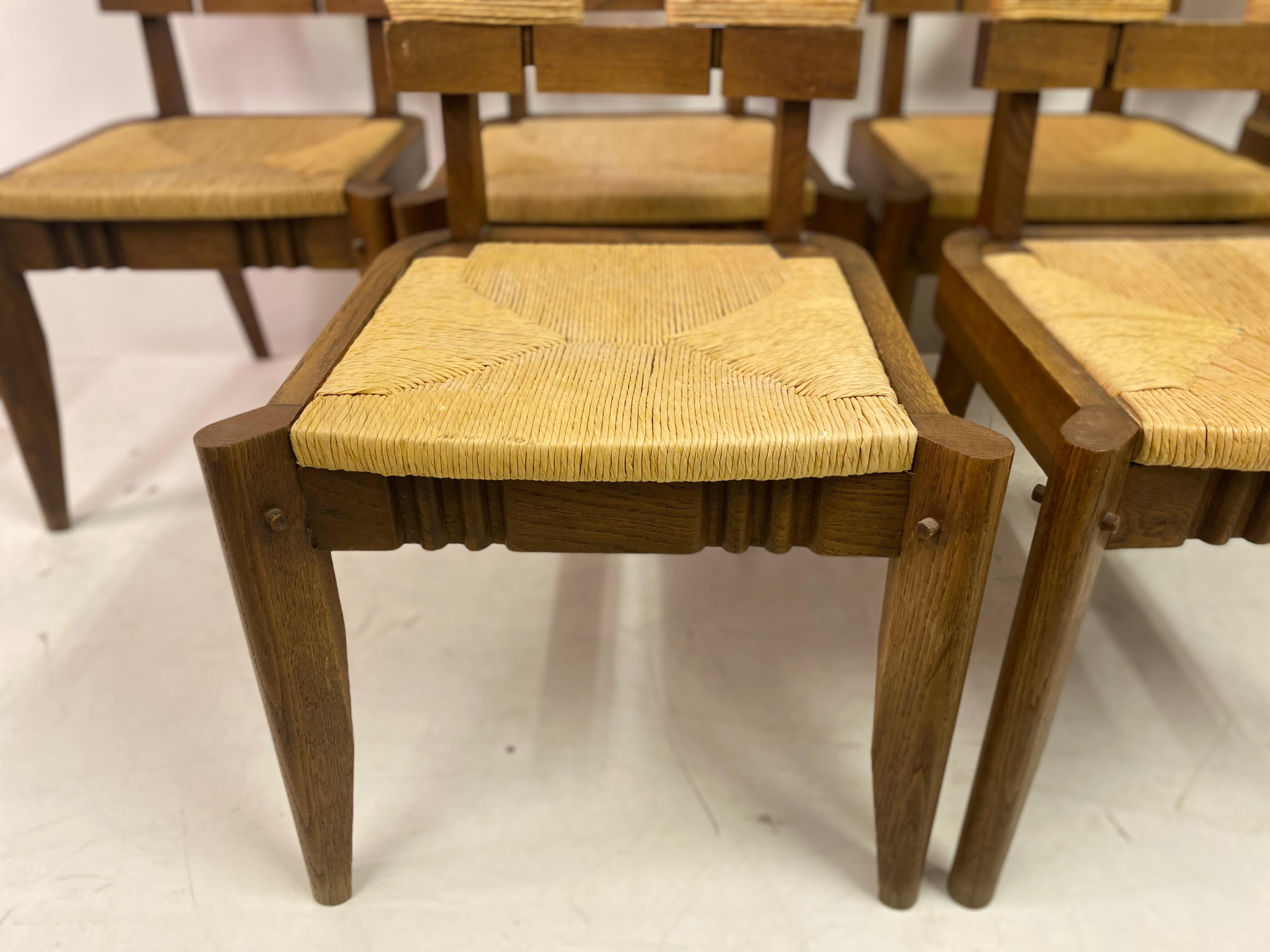French Set of Six 1950s Oak and Rush Dining Chairs  For Sale