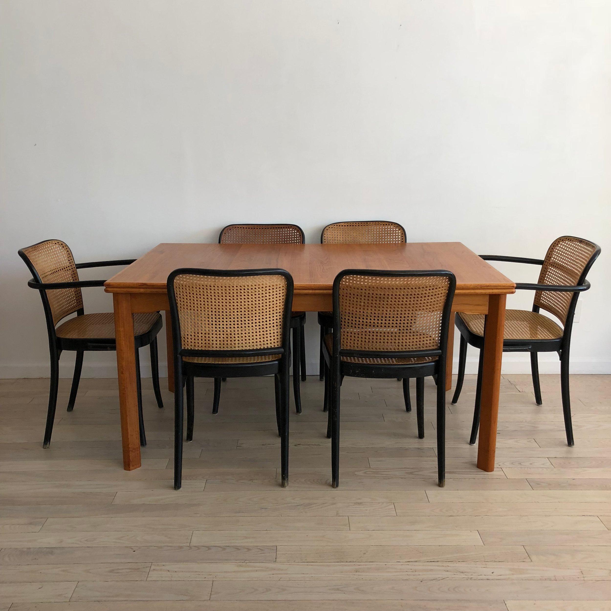 Set of Six 1960s Josef Hoffmann N.811 Prague Dining Chairs by Thonet with Cane 9