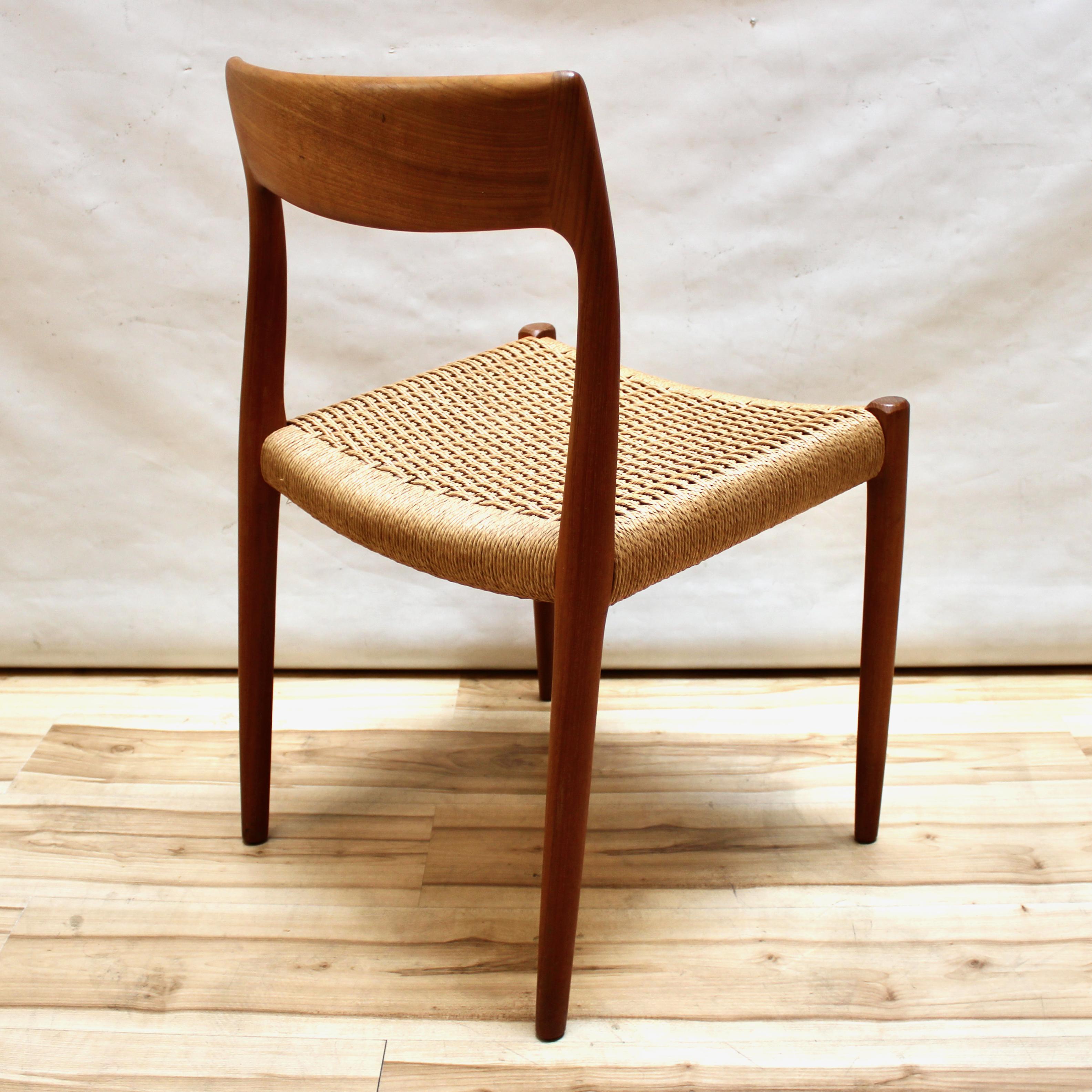 Set of Six 1960s Niels Moller Model 77 Teak and Cord Dining Chairs 3