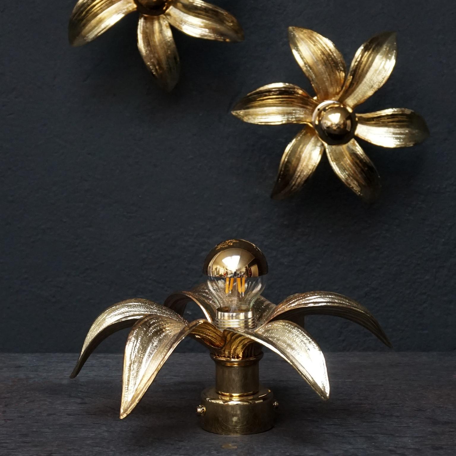 Set of Six 1970s Hollywood Regency Belgium Willy Daro Brass Flower Wall Lights 2