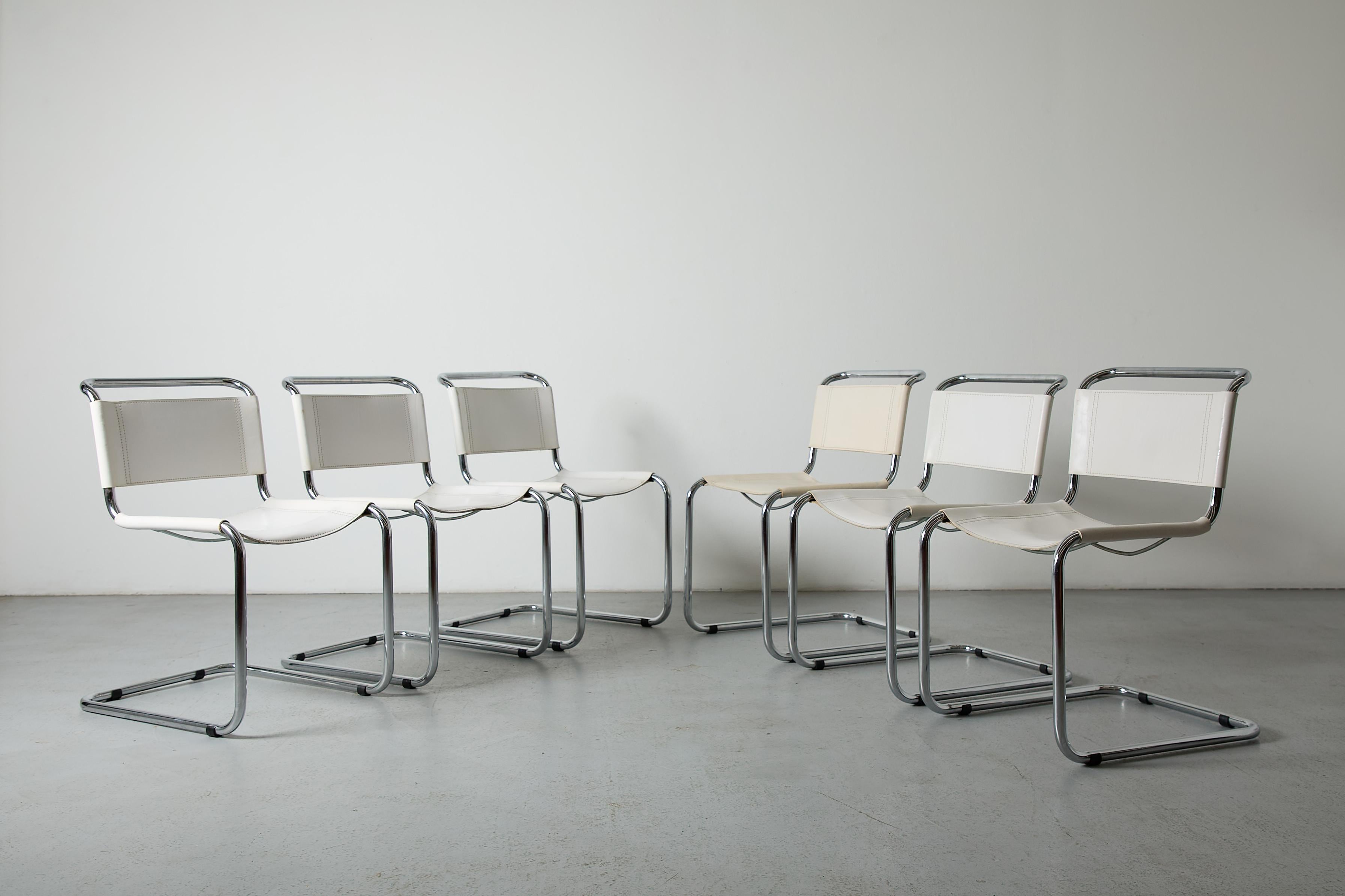Sechs freitragende Stühle im Matteograssi-Stil der 1970er Jahre aus Chrom und weißem Leder (Moderne der Mitte des Jahrhunderts) im Angebot