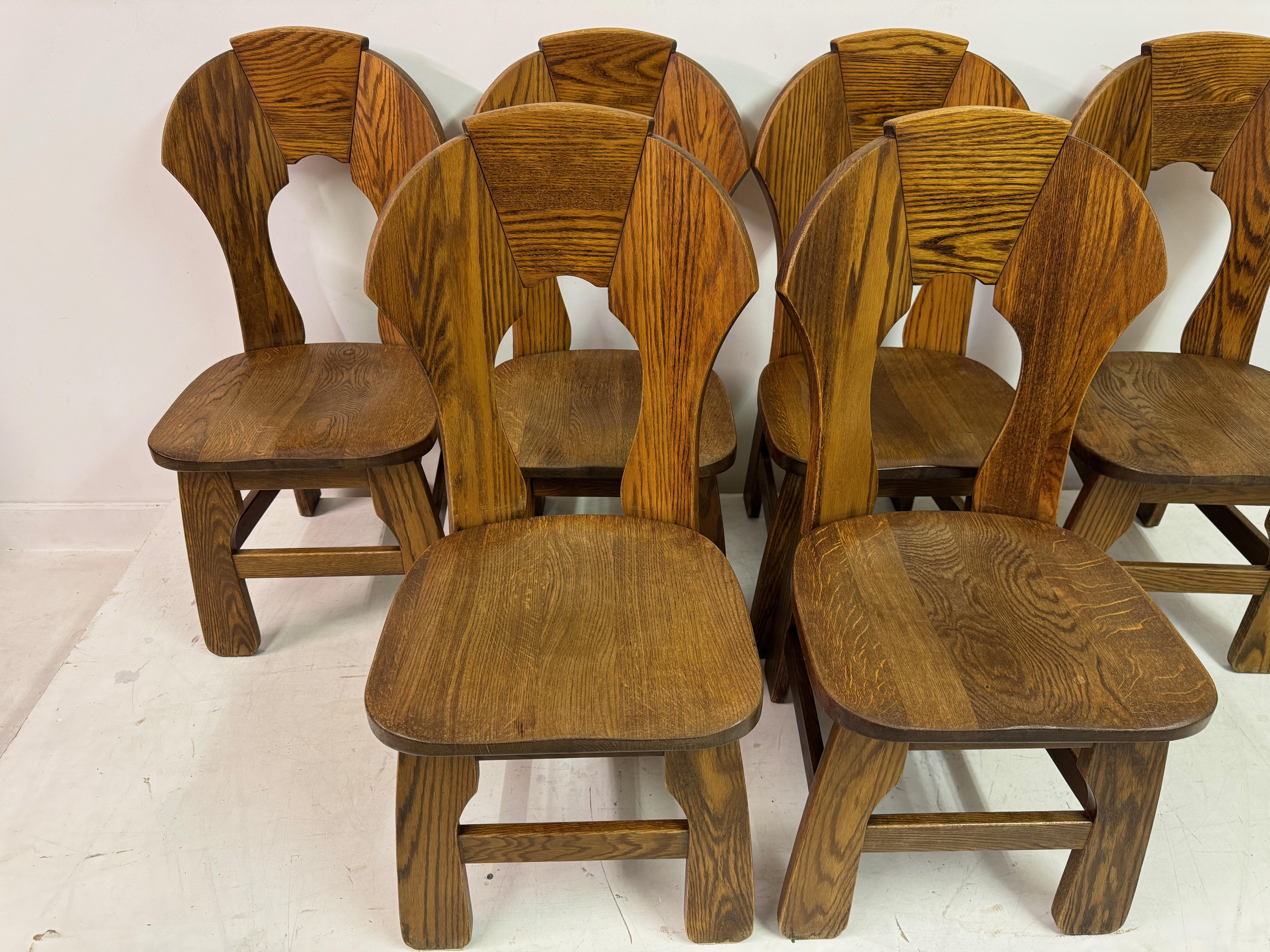 Europeo Set di sei sedie da pranzo brutaliste in Oak degli anni '70