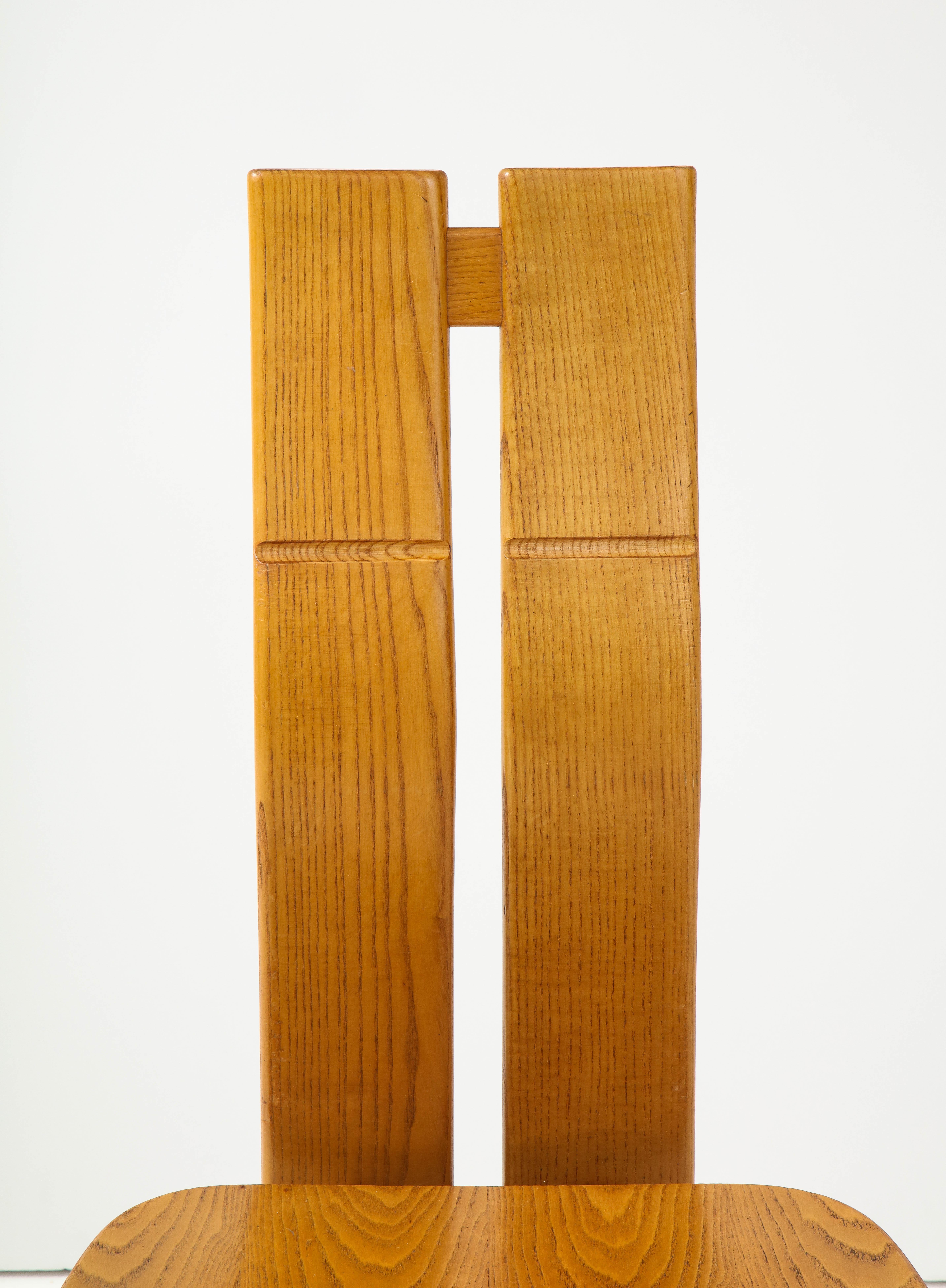 Set of Six 1970's Organic Modernist Italian Oak Dining Chairs In Good Condition In New York, NY