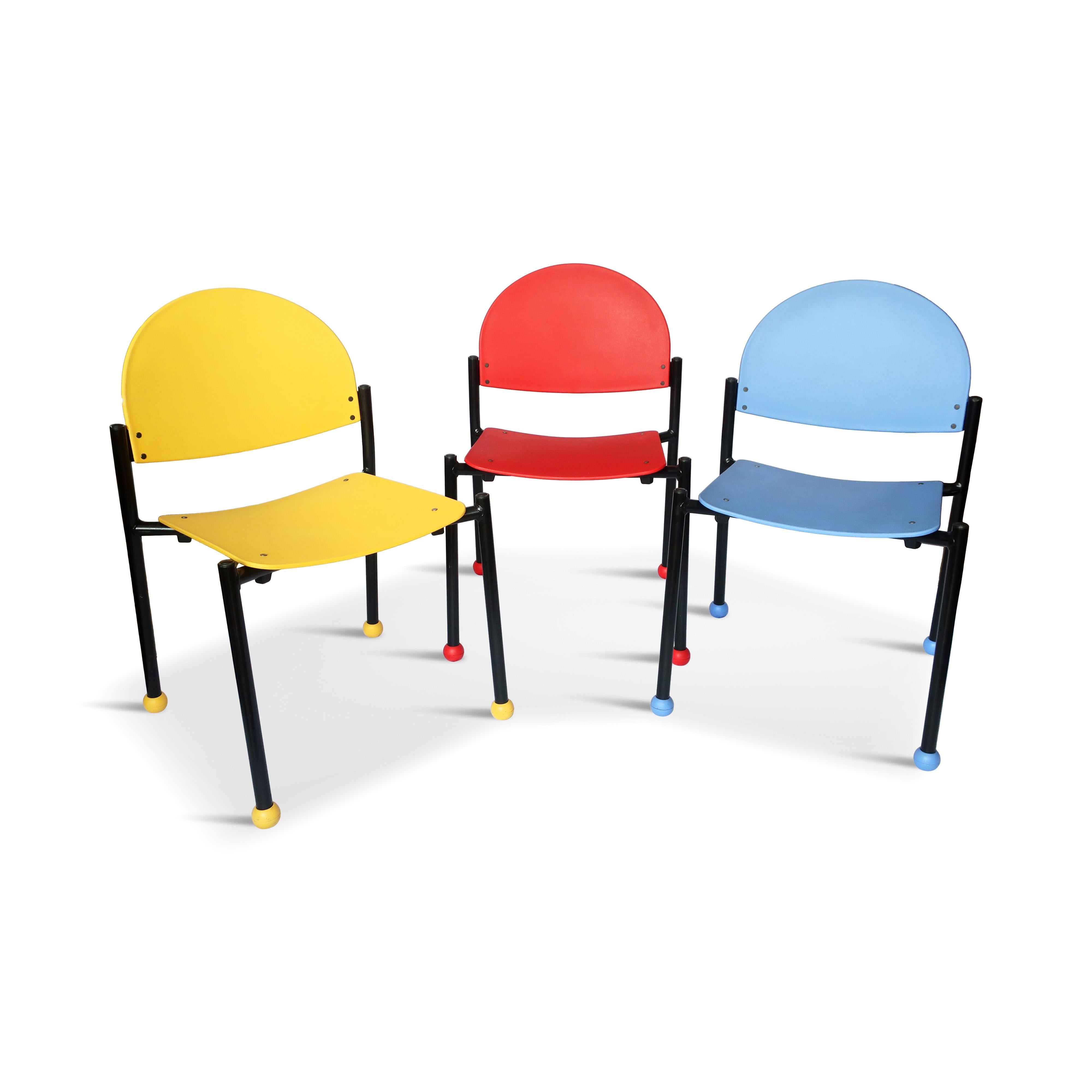 Post-Modern Set of Six 1980s Bola Chairs by Ron Kemnitzer For Sale