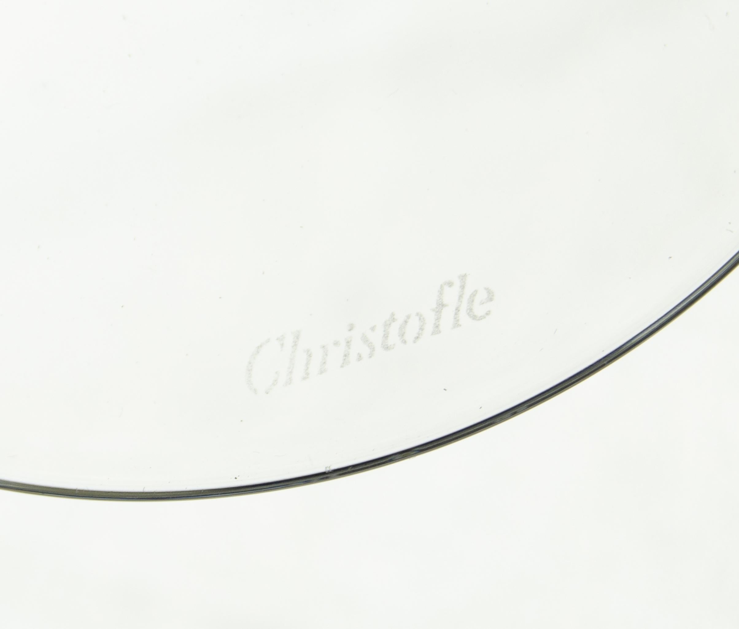 Ensemble de six flûtes à champagne en cristal soufflé 