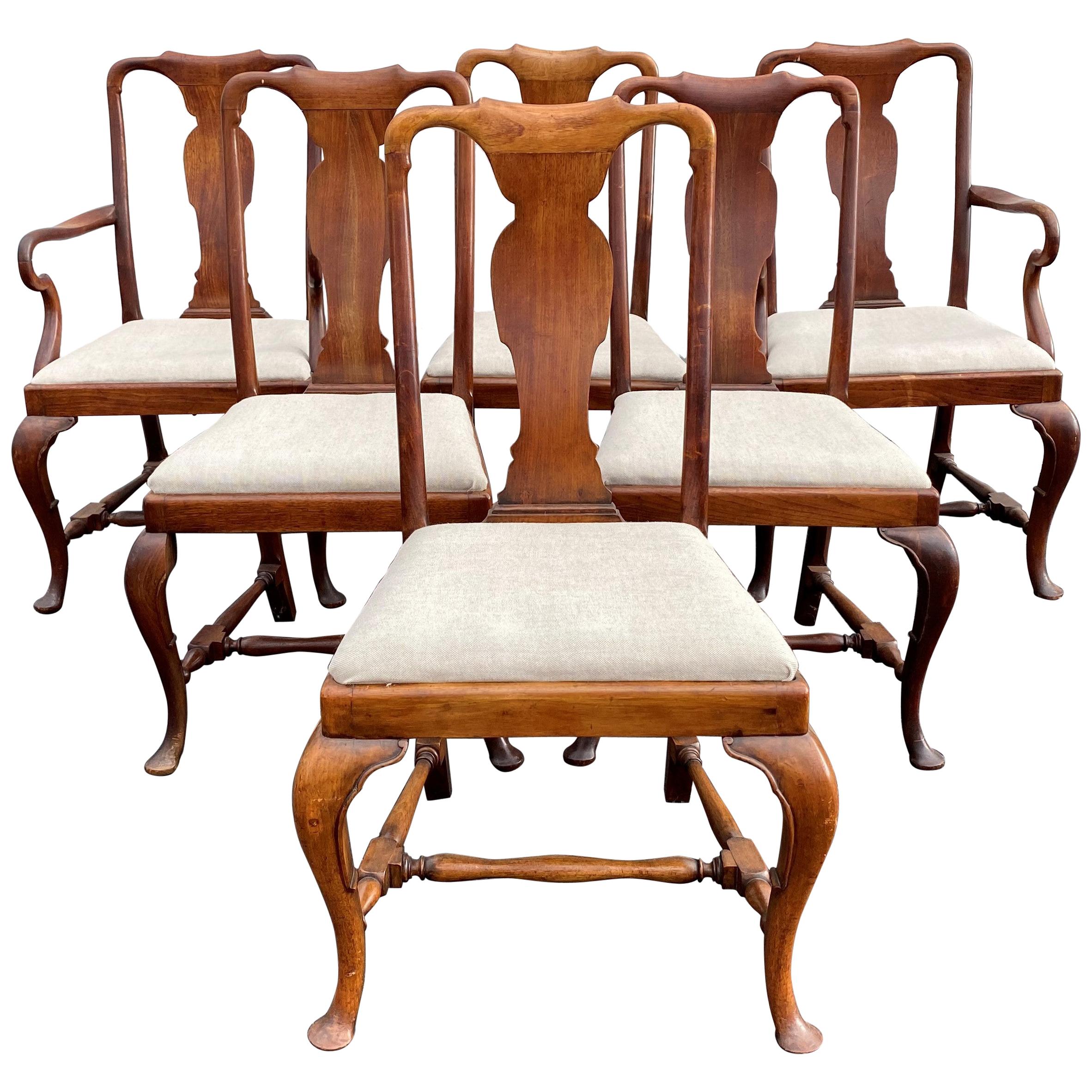 Set of Six 19th-20th Century Queen Anne Style Mahogany Dining Chairs