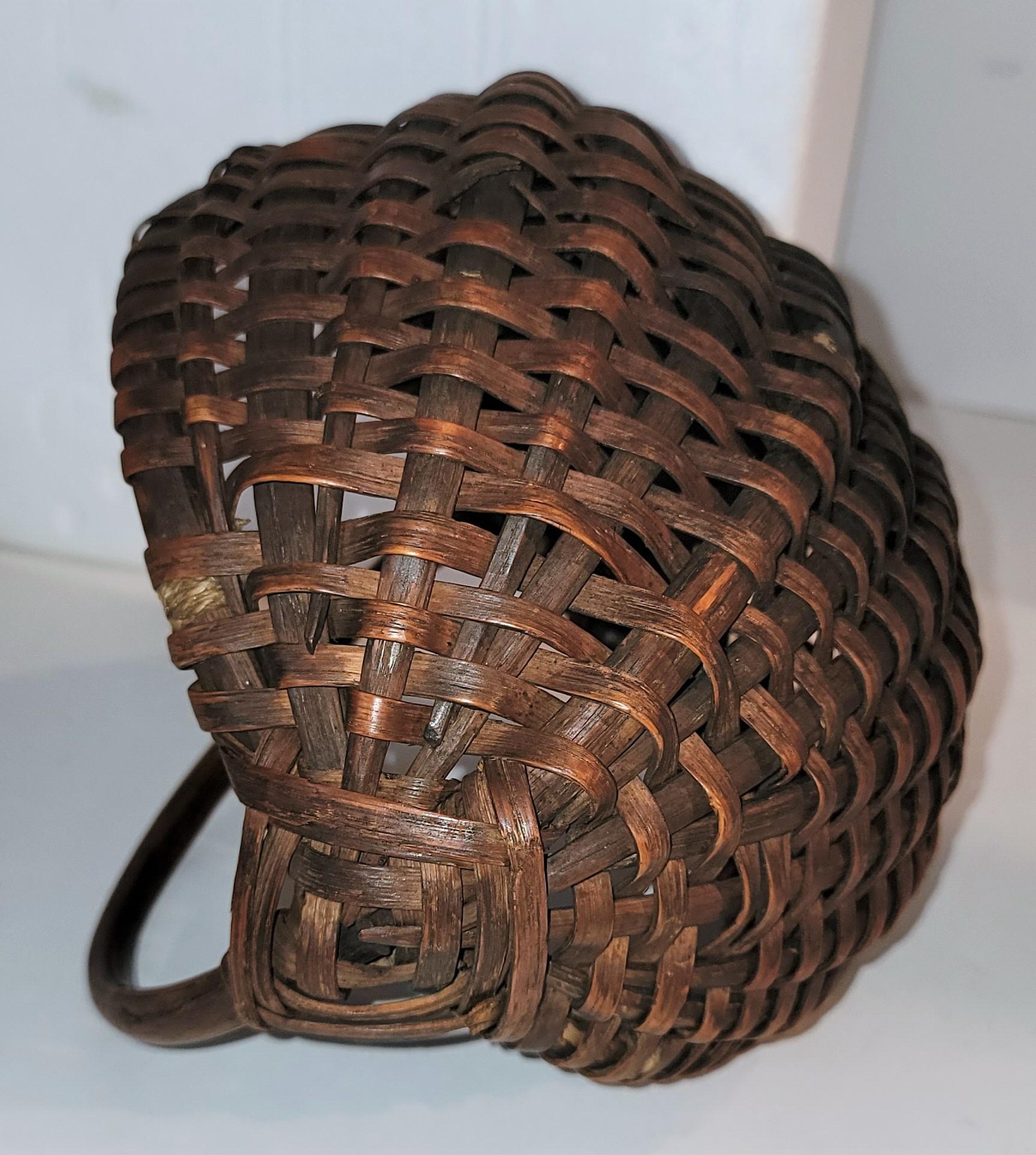 Set of Six 19th C Hand Made Handled Buttocks Baskets For Sale 6