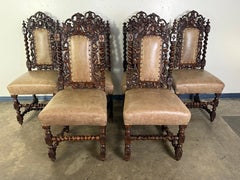 Ensemble de six chaises de salle à manger A.I.C. Revive de la Renaissance