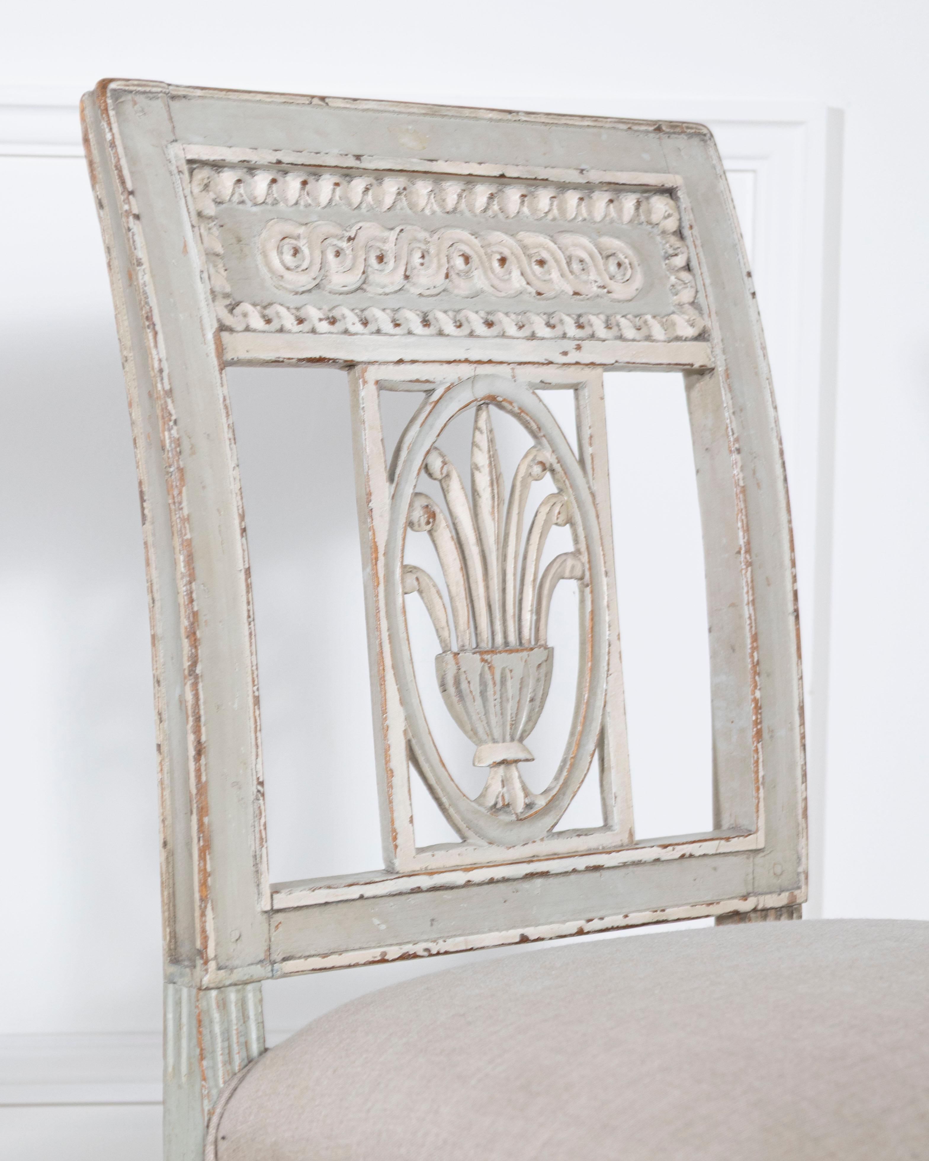 Set of Six 19th Century Directoire Style Carved Wood Chairs im Angebot 6