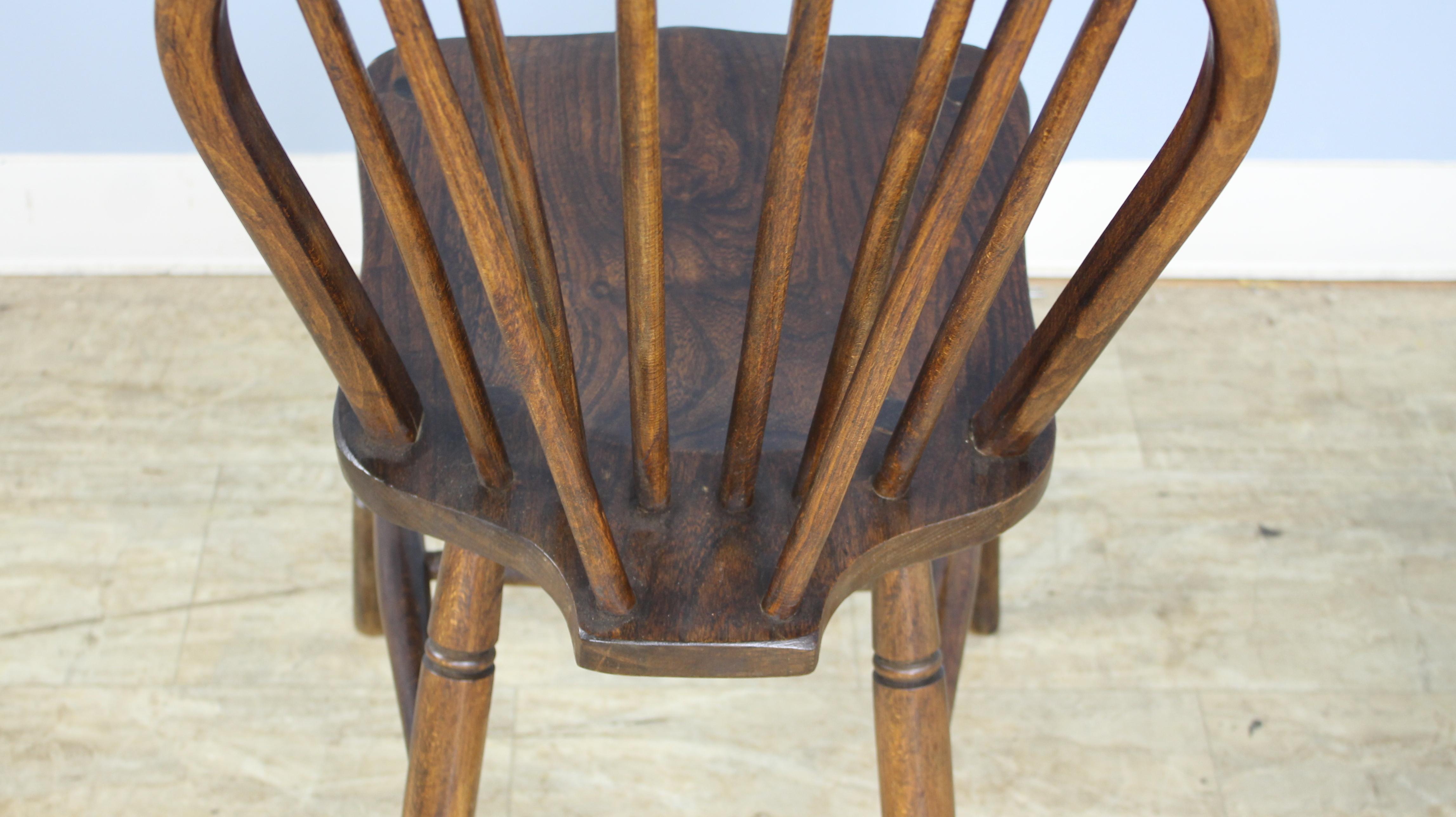 Set of Six 19th Century Elm Stickback Windsor Chairs 1