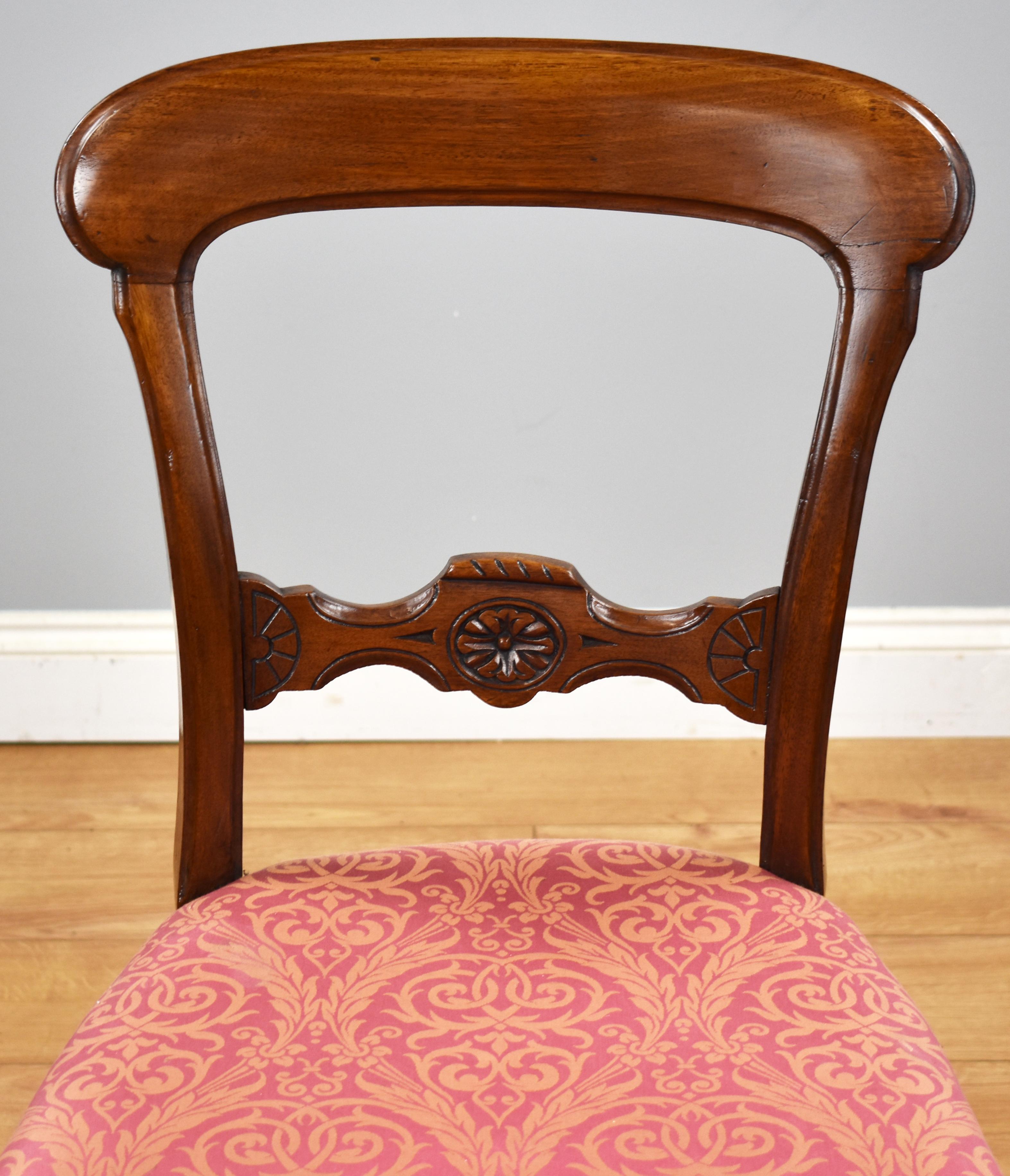 Set of Six 19th Century English Victorian Mahogany Dining Chairs In Good Condition In Chelmsford, Essex