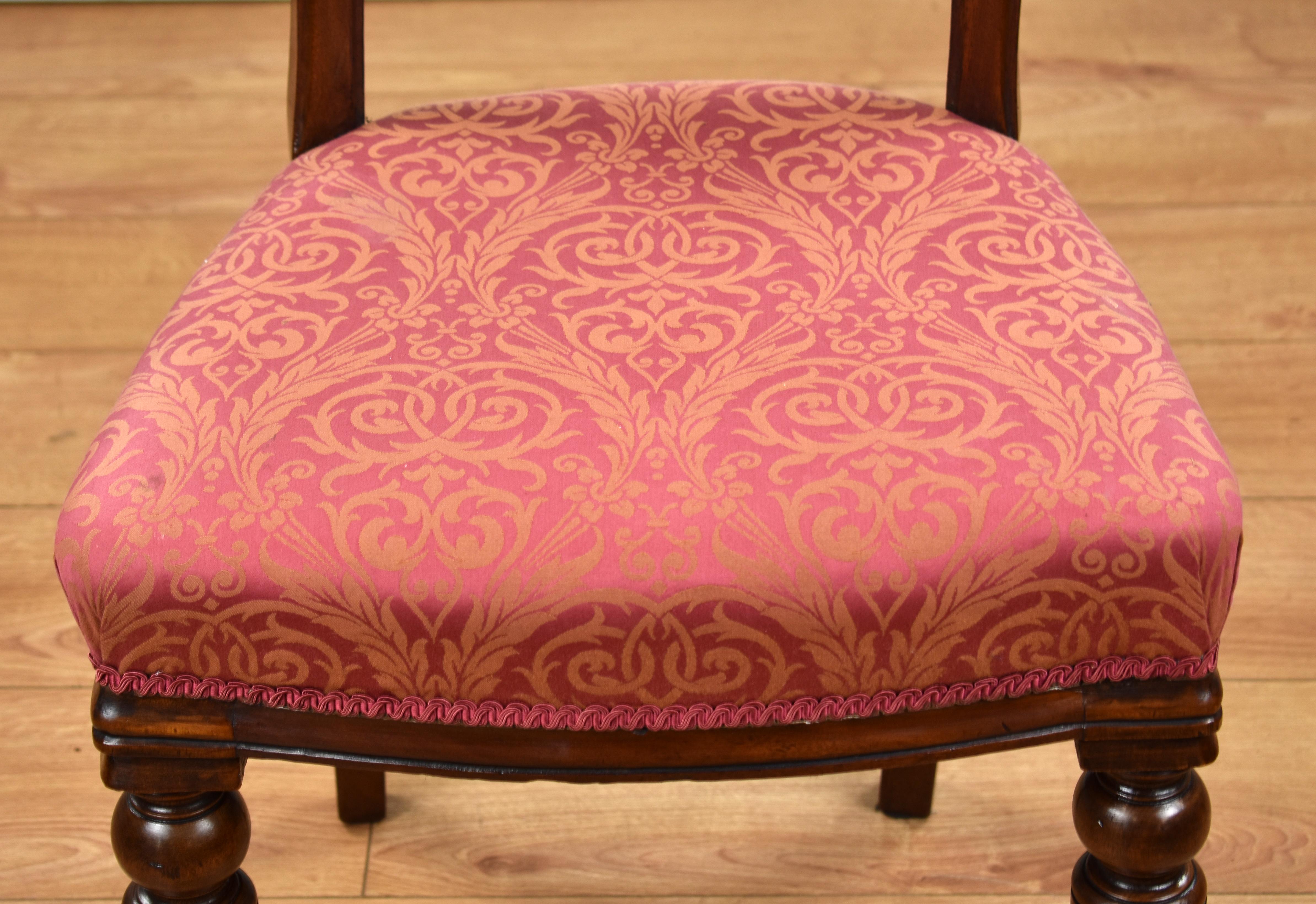 Set of Six 19th Century English Victorian Mahogany Dining Chairs 1