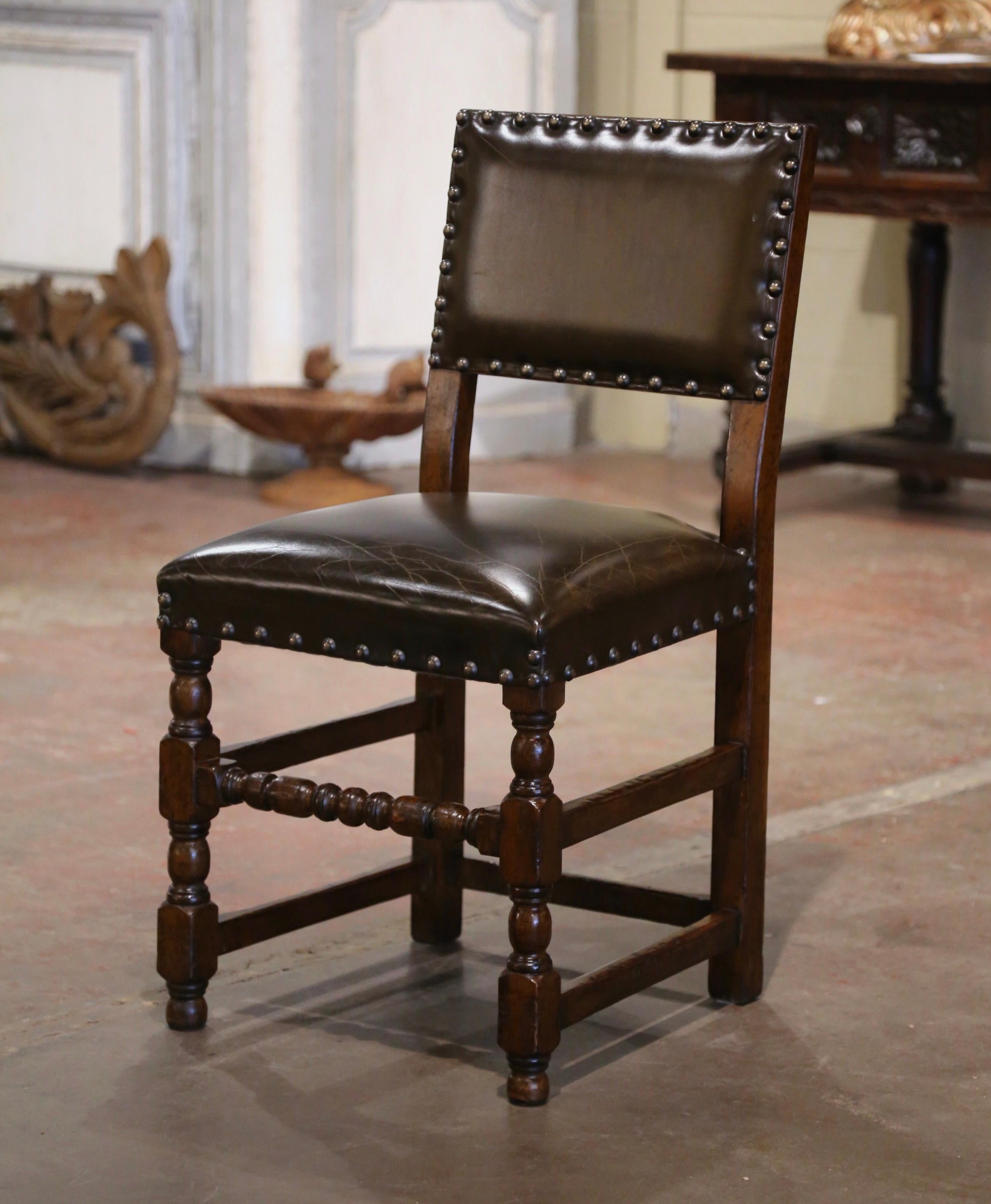 Set of Six 19th Century French Carved Oak and Leather Upholstered Chairs For Sale 1