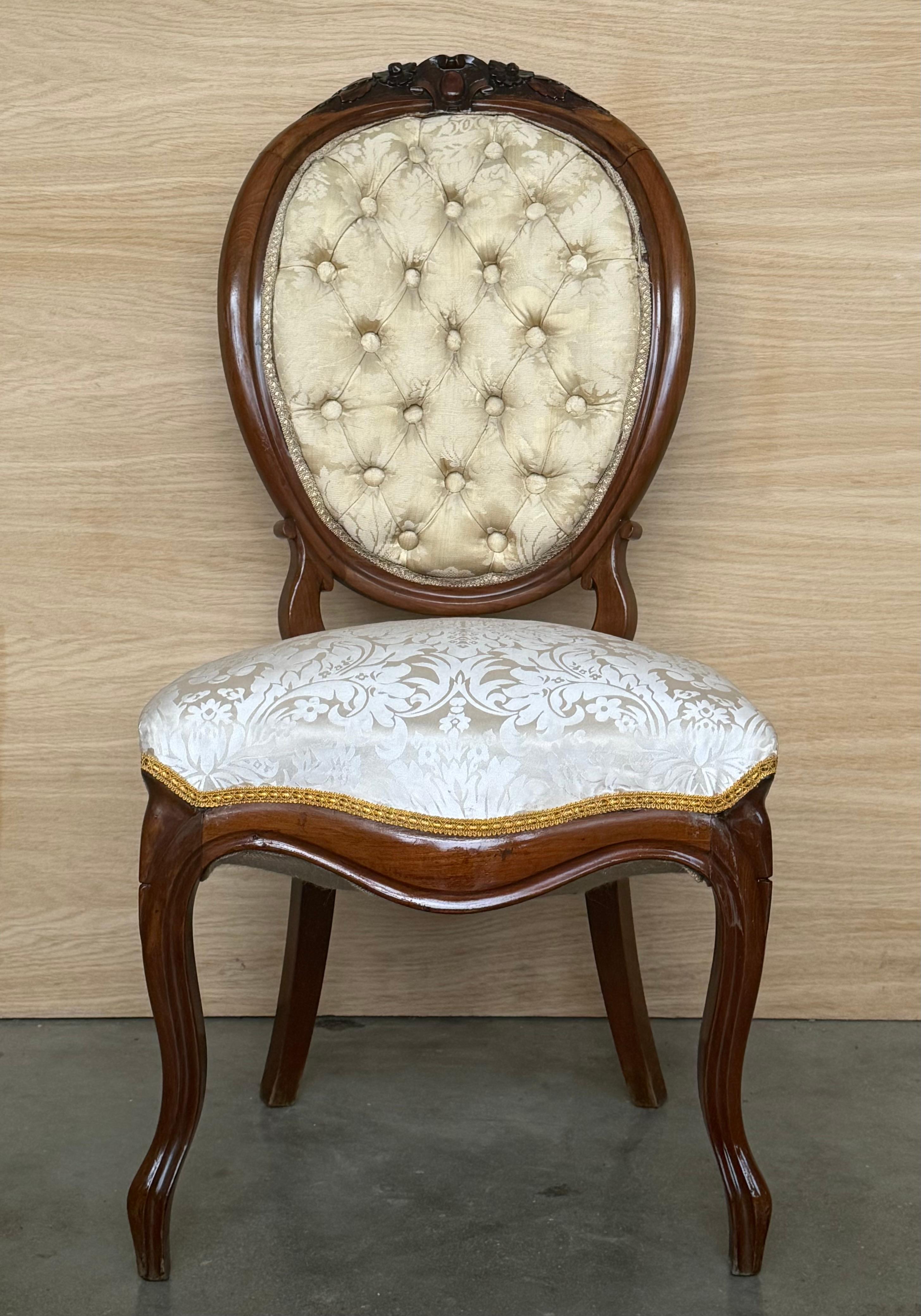 Français Set of Six 19th Century French Solid Walnut Louis XVI Armchairs ~ Fauteuils en vente