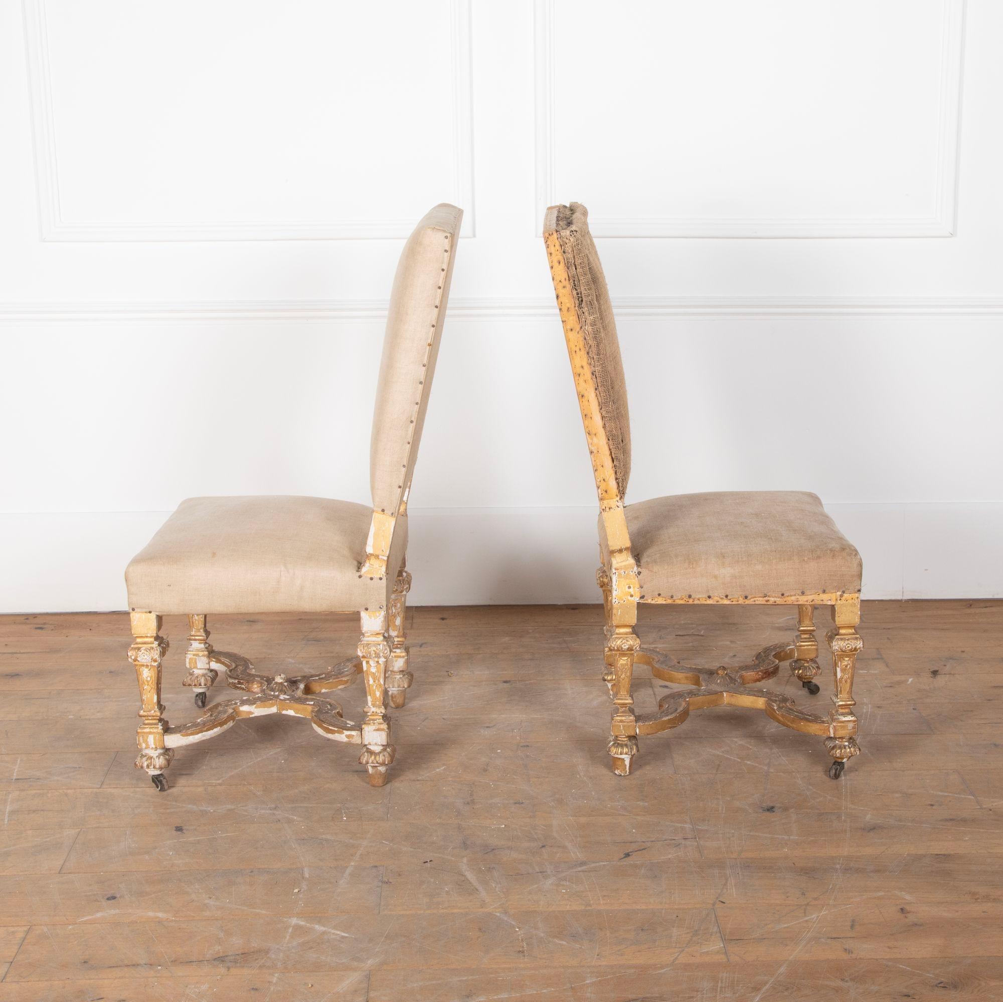 XIXe siècle Ensemble de six chaises en bois doré de style Louis XIV du 19ème siècle en vente