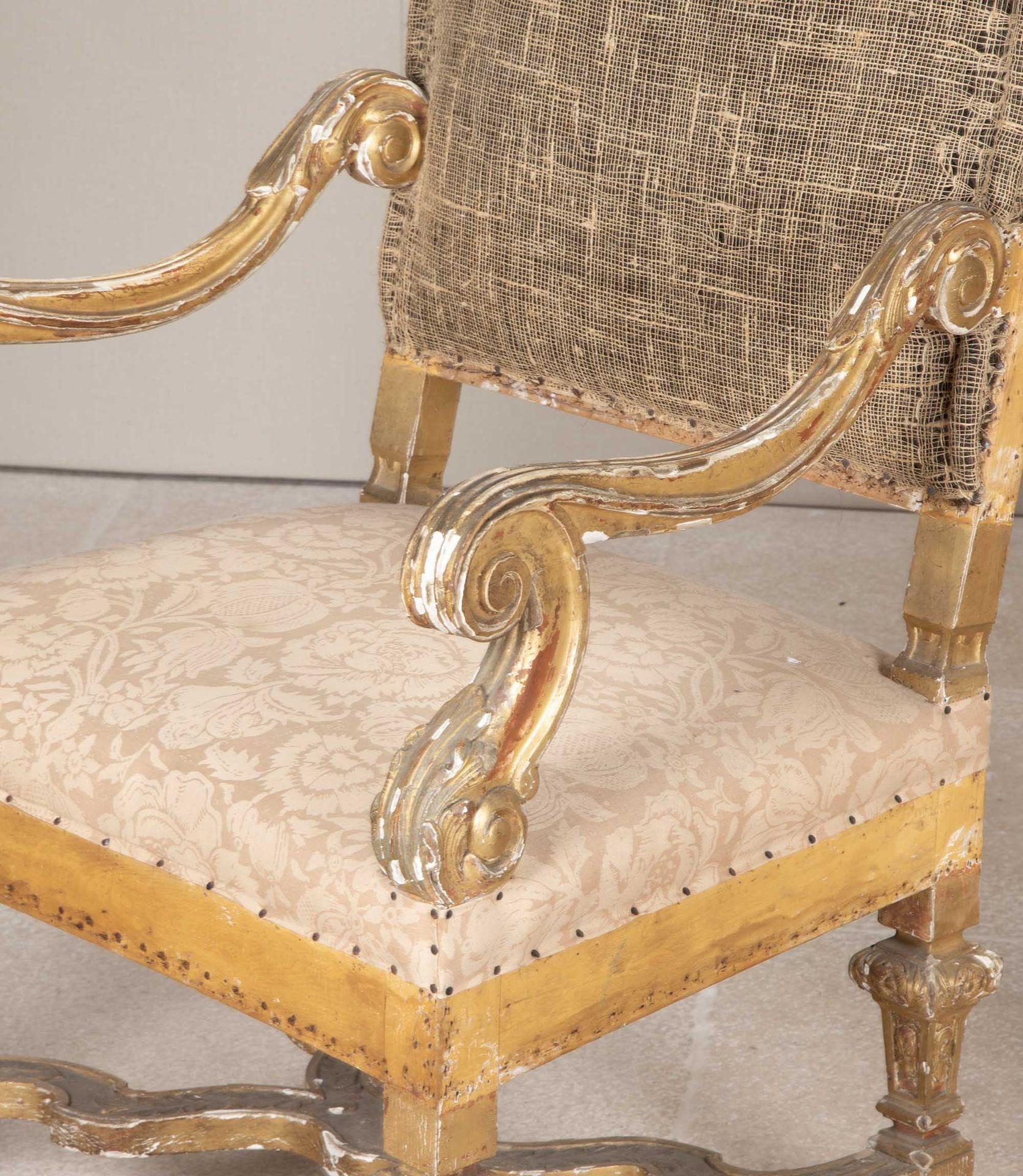 Set of Six 19th Century Louis XIV Style Giltwood Dining Chairs and Two Armchairs For Sale 2
