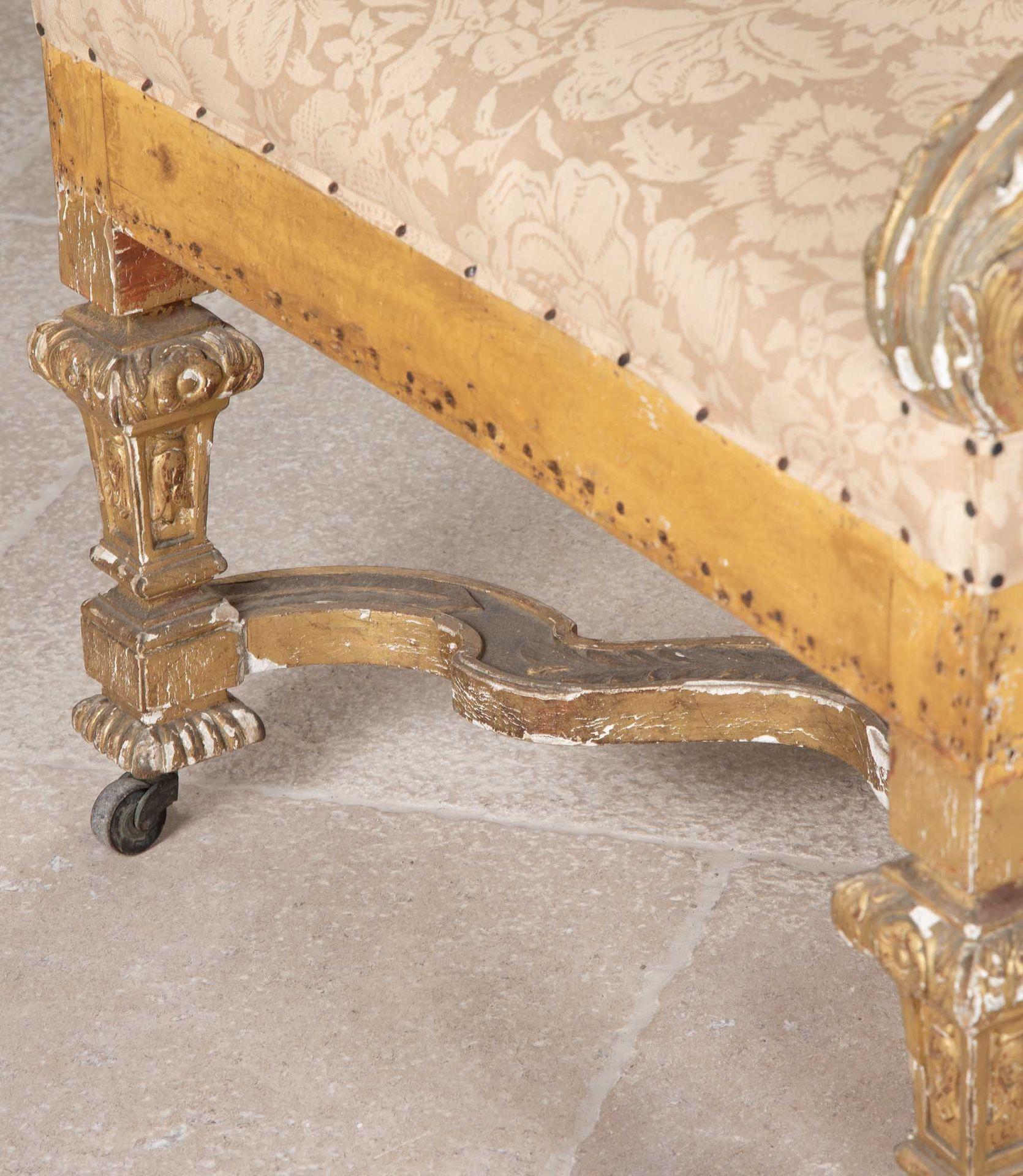 Set of Six 19th Century Louis XIV Style Giltwood Dining Chairs and Two Armchairs For Sale 3
